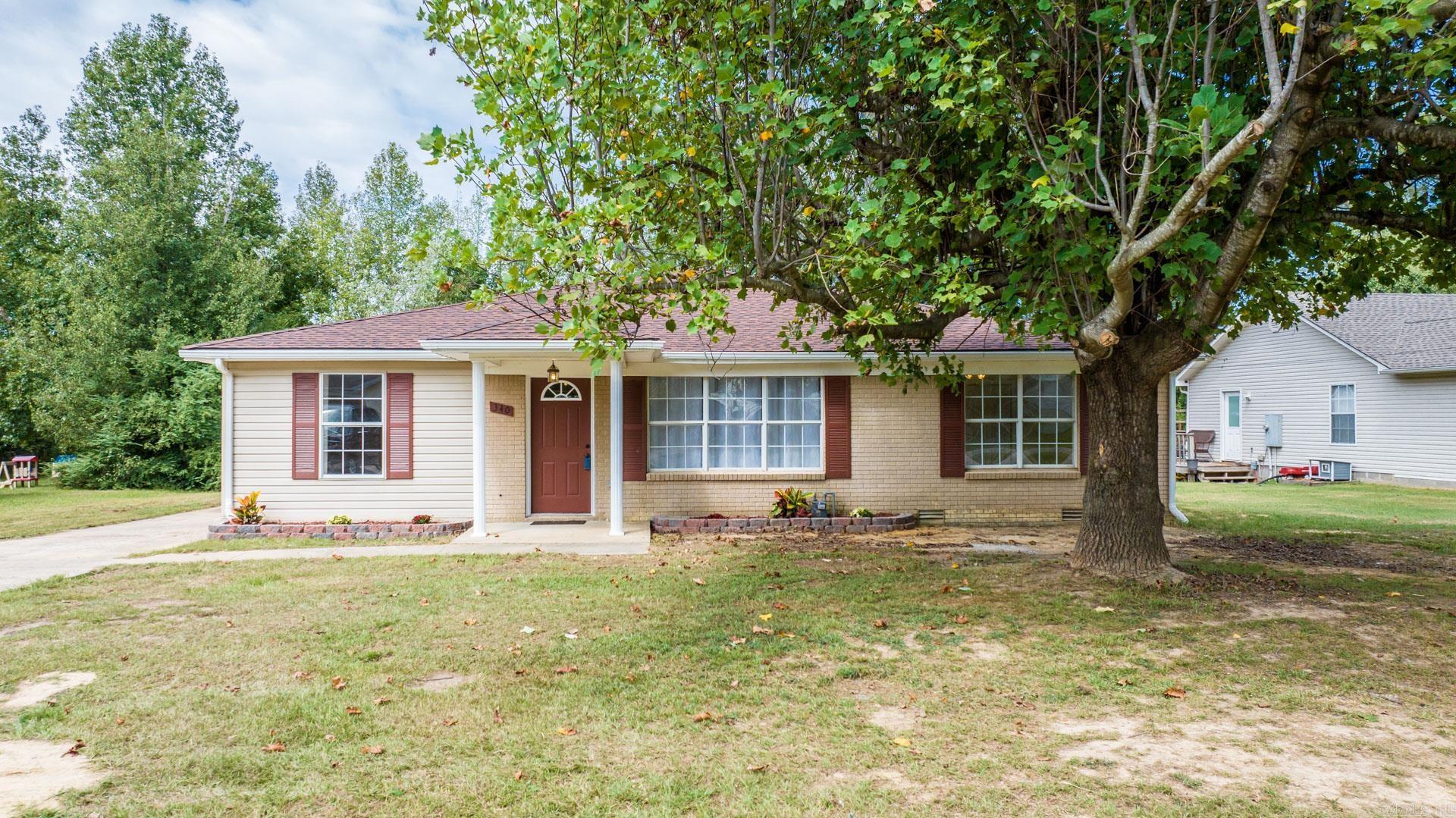 Peyton Place - Residential