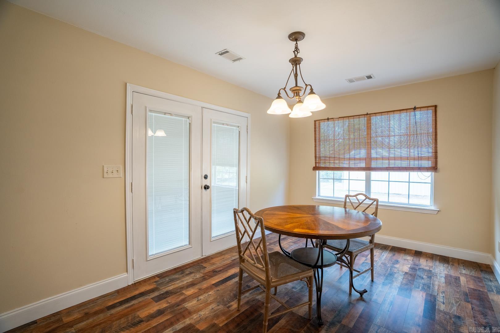Peyton Place - Residential