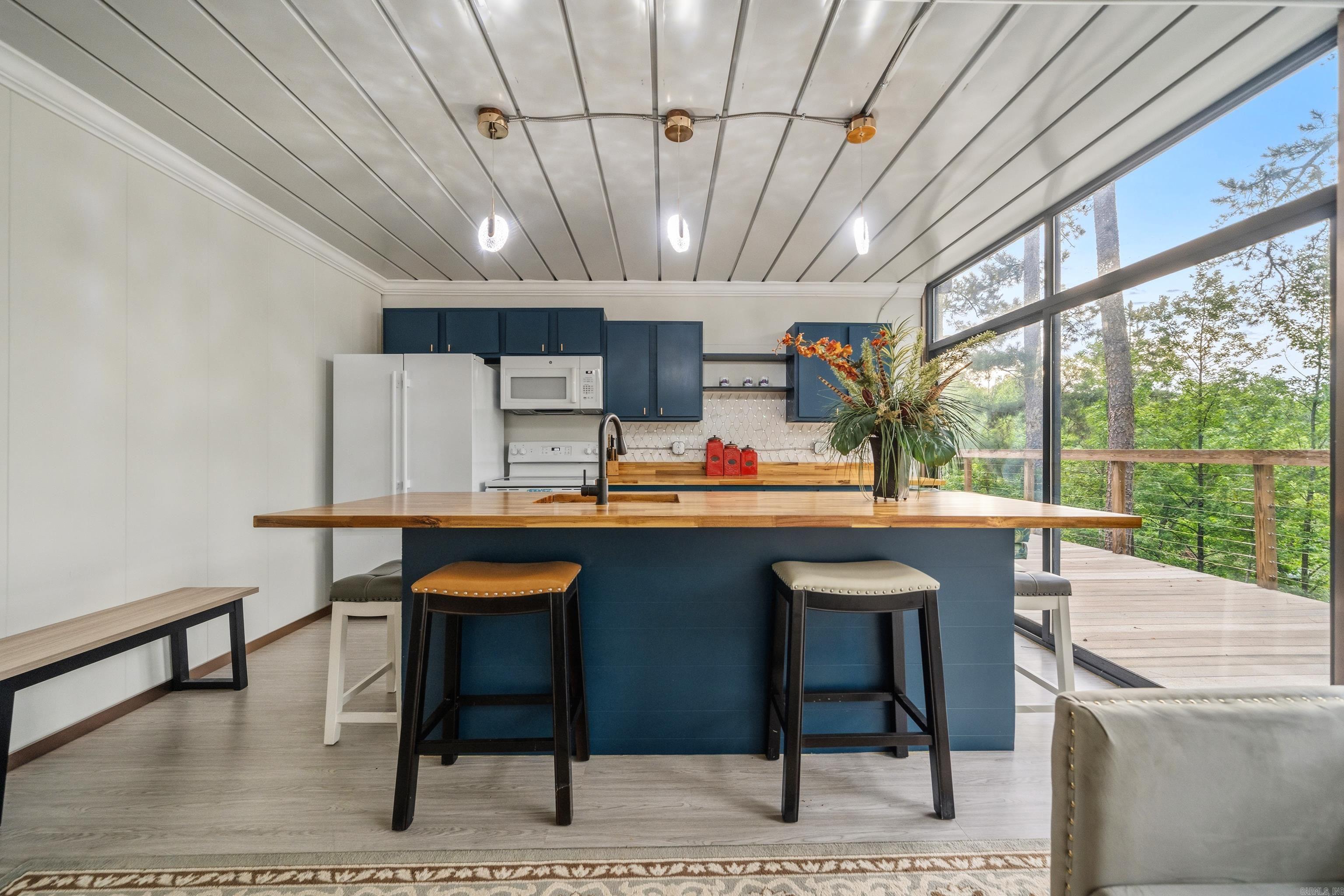 RIDGE AT LIGHT HOUSE COVE - Residential