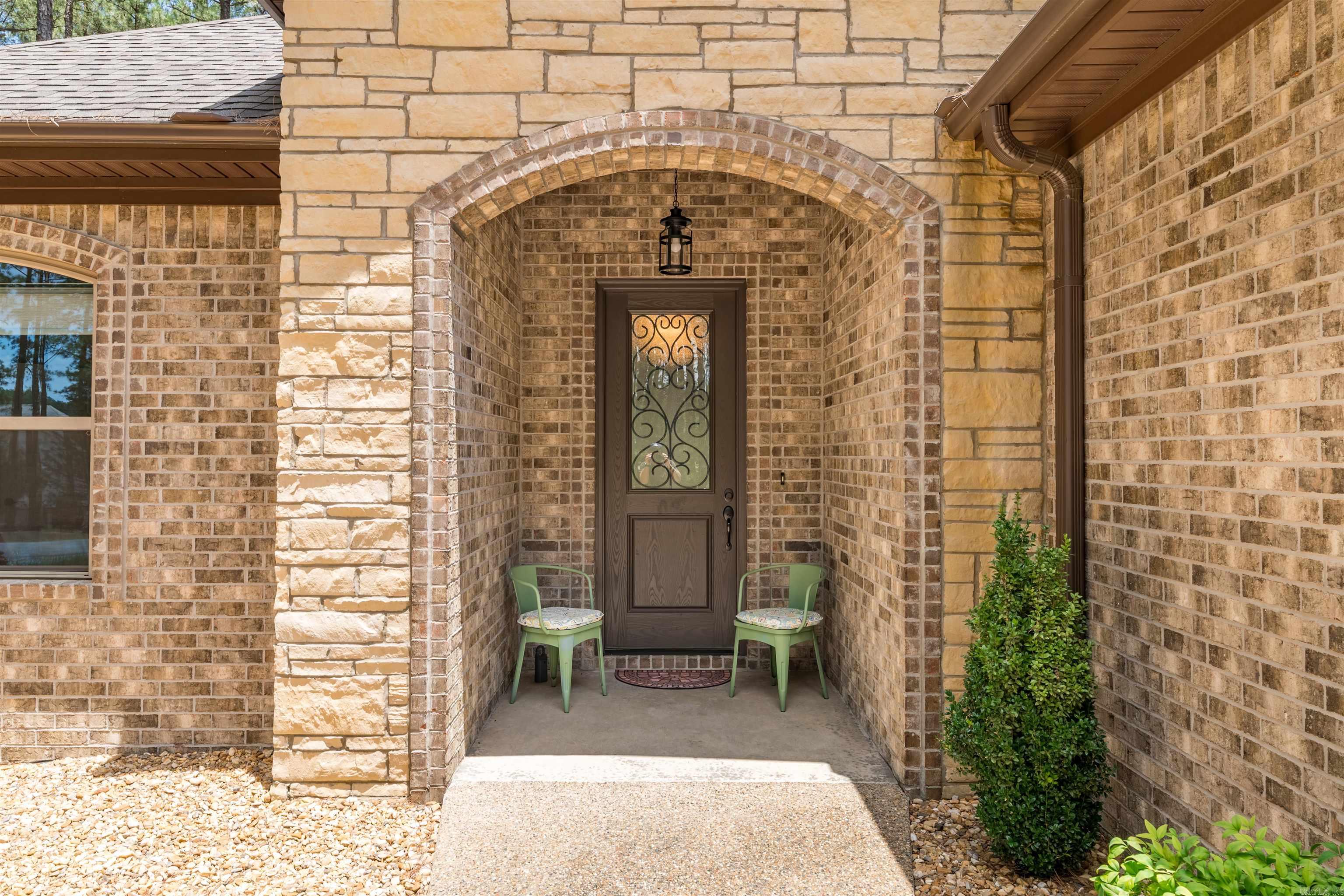 ALTA VISTA - Residential