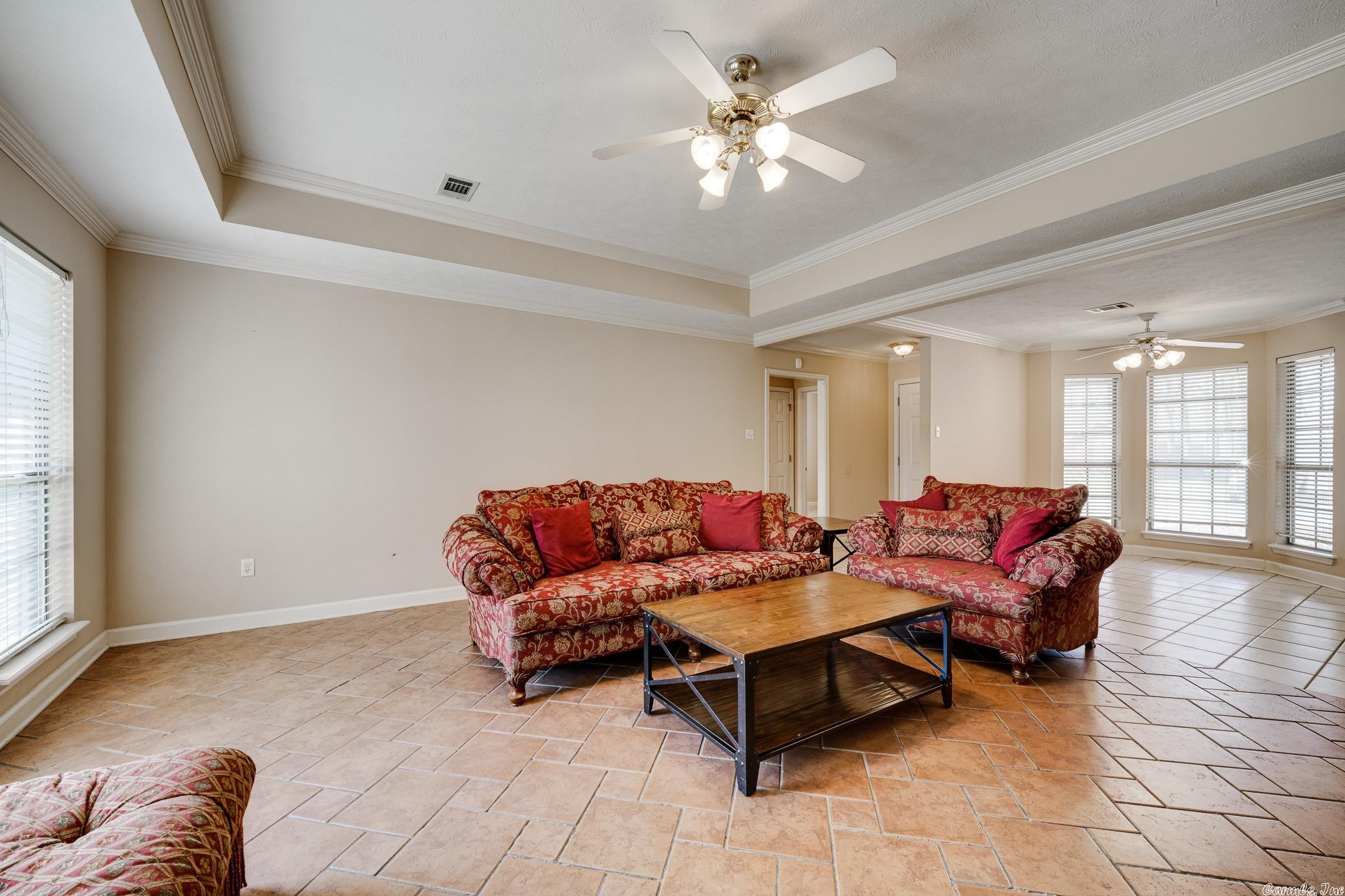 MARLISE MANOR - Residential