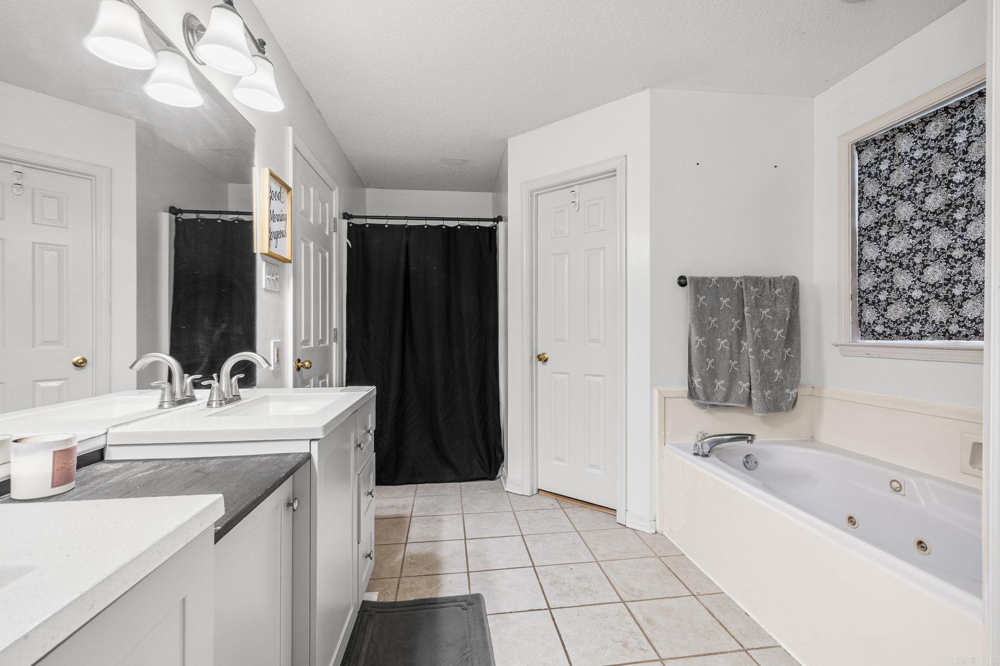 ROBINWOOD - Residential