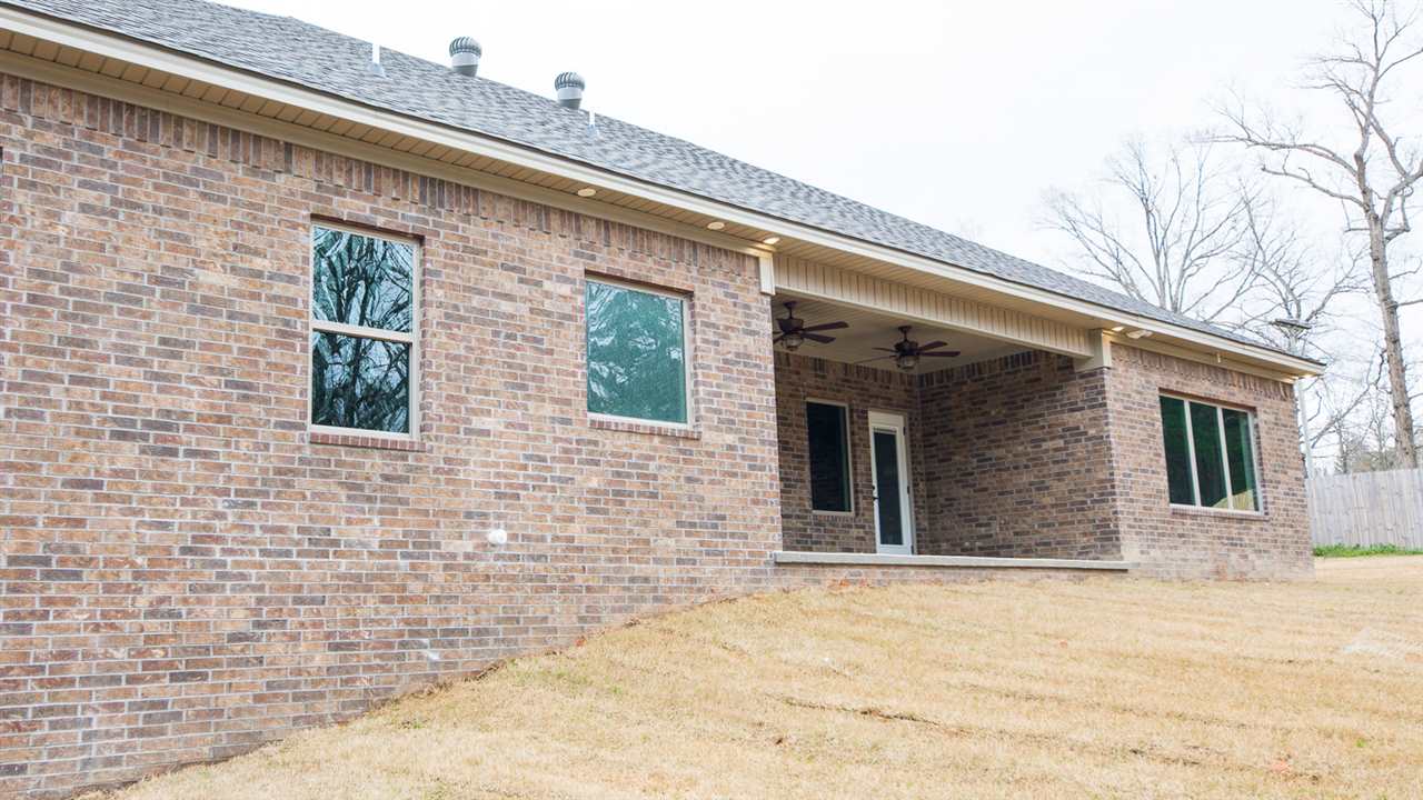 MAGNOLIA VILLAGE - Residential