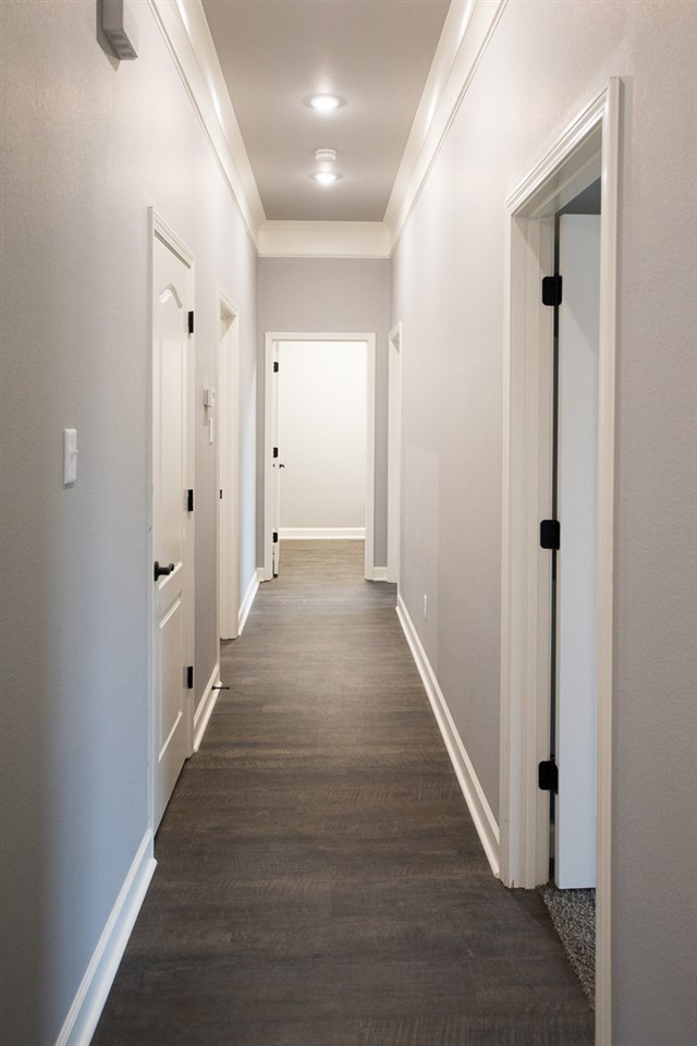 MAGNOLIA VILLAGE - Residential