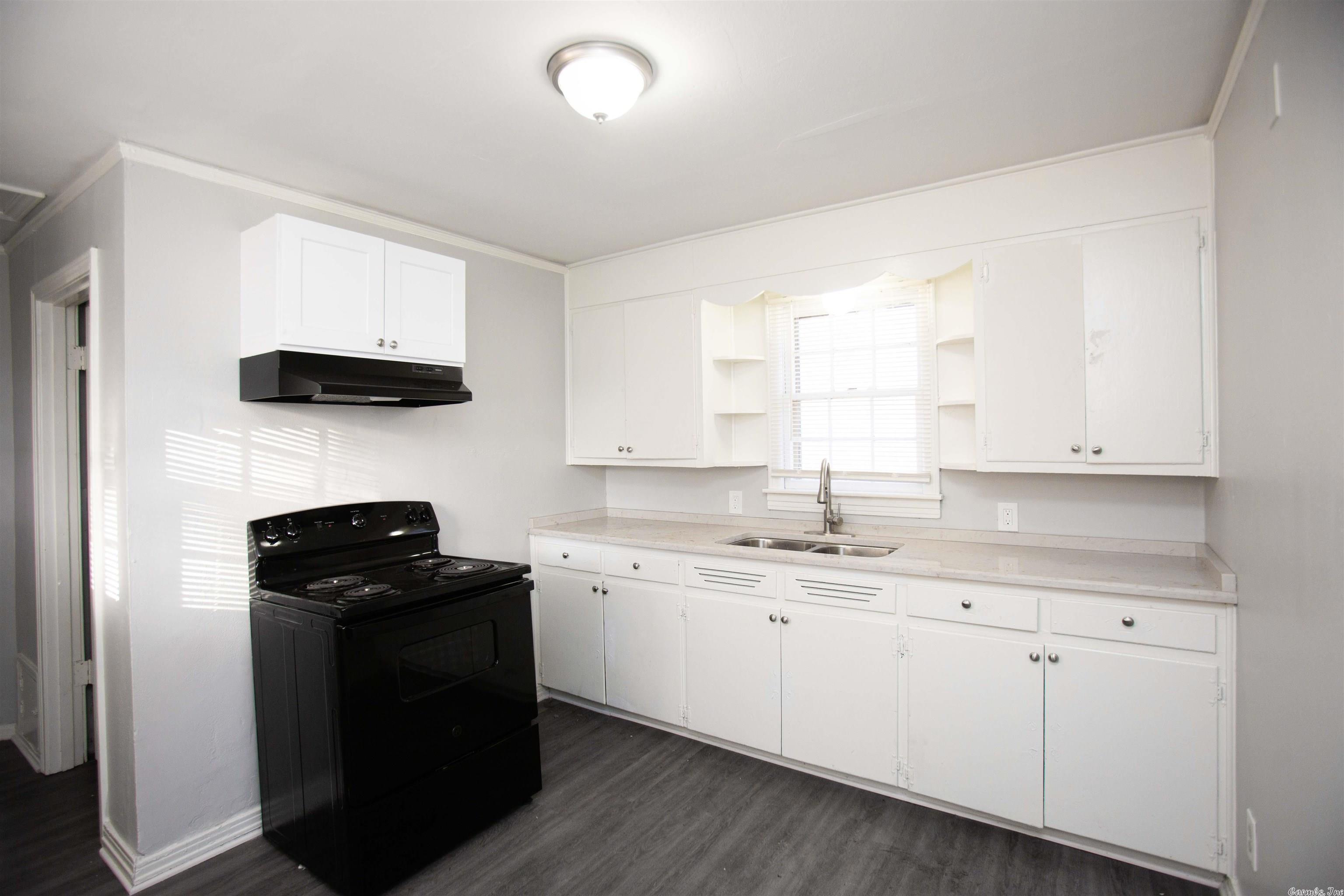 WALTHOUR & FLAKE ADDN - Residential