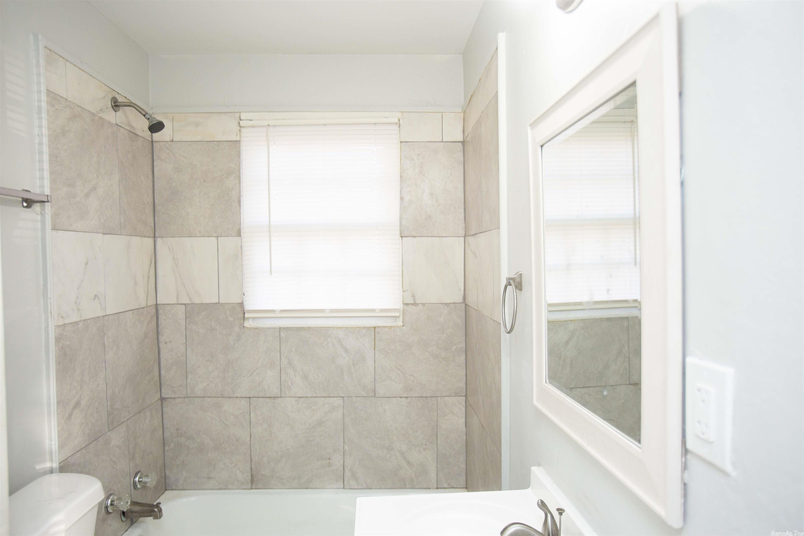 WALTHOUR & FLAKE ADDN - Residential