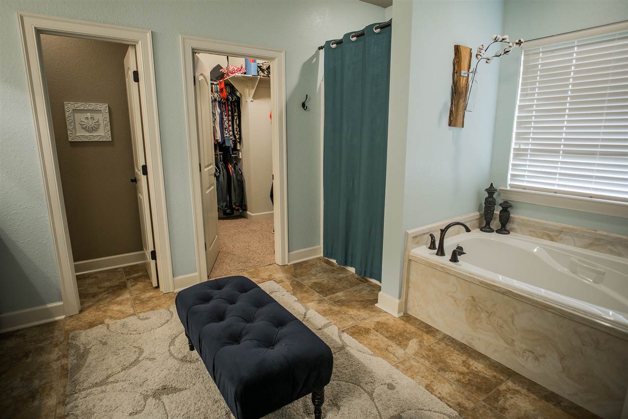 Huntington Estates - Residential