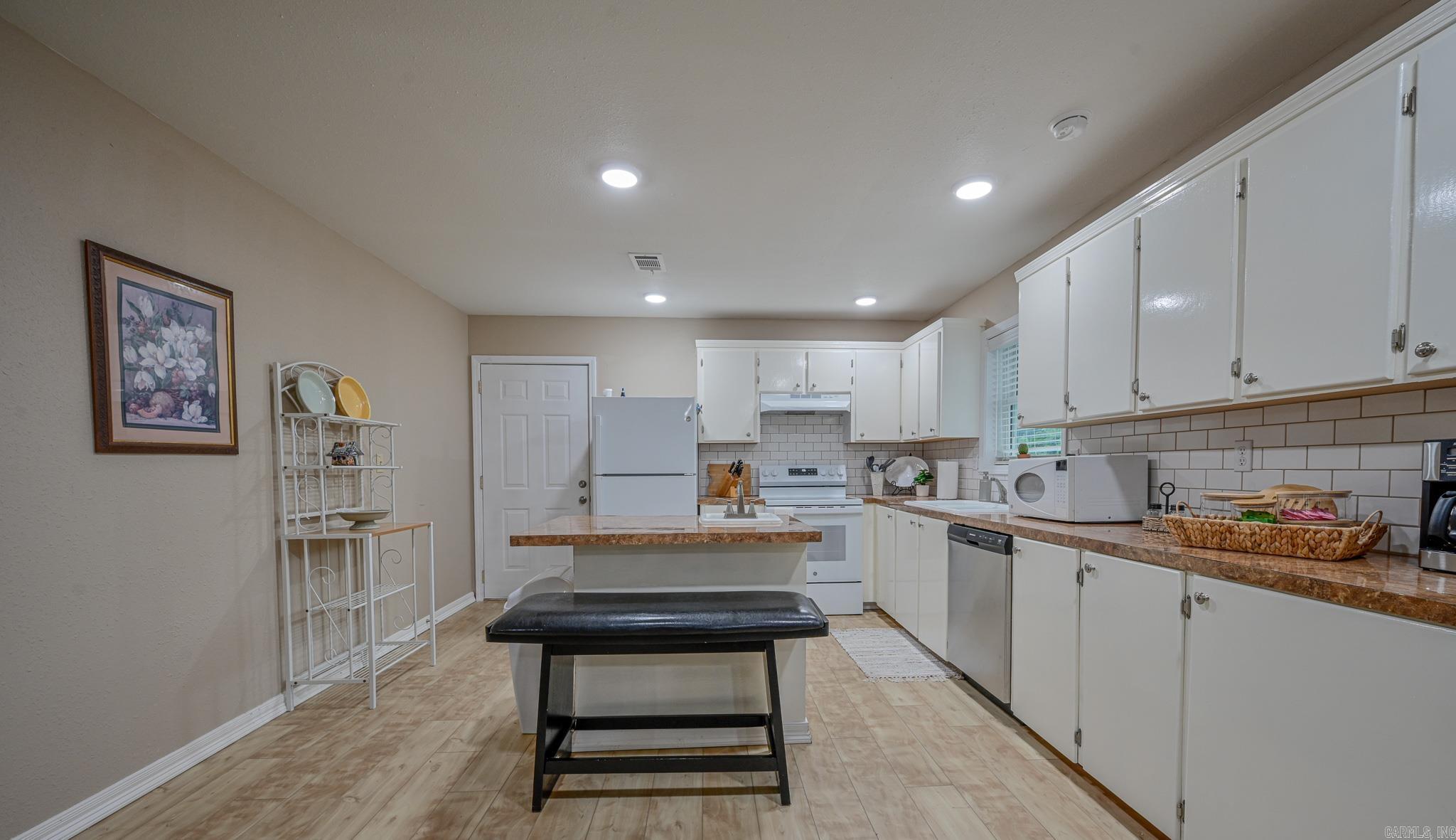 HORNBECK PLACE - Residential
