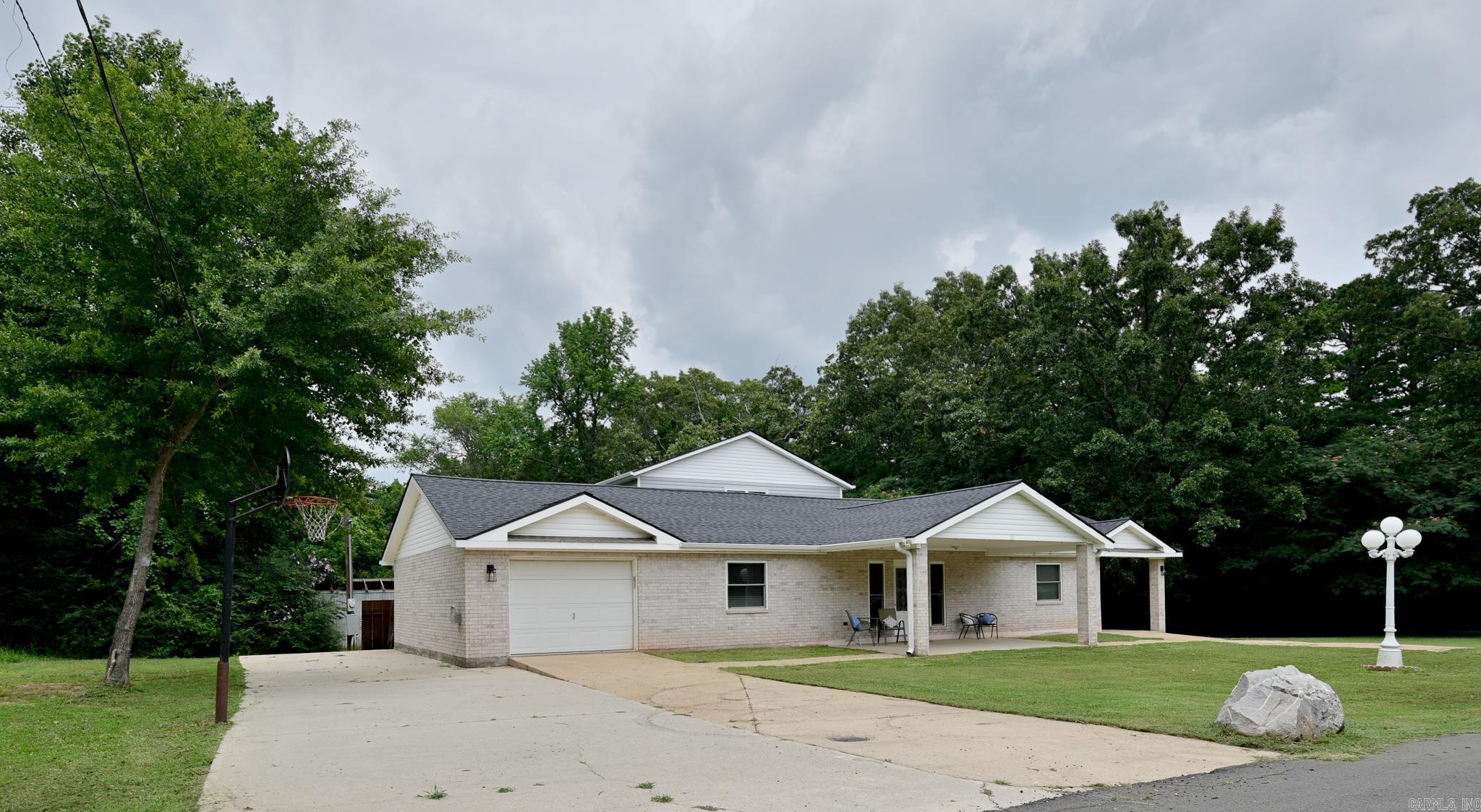 HORNBECK PLACE - Residential
