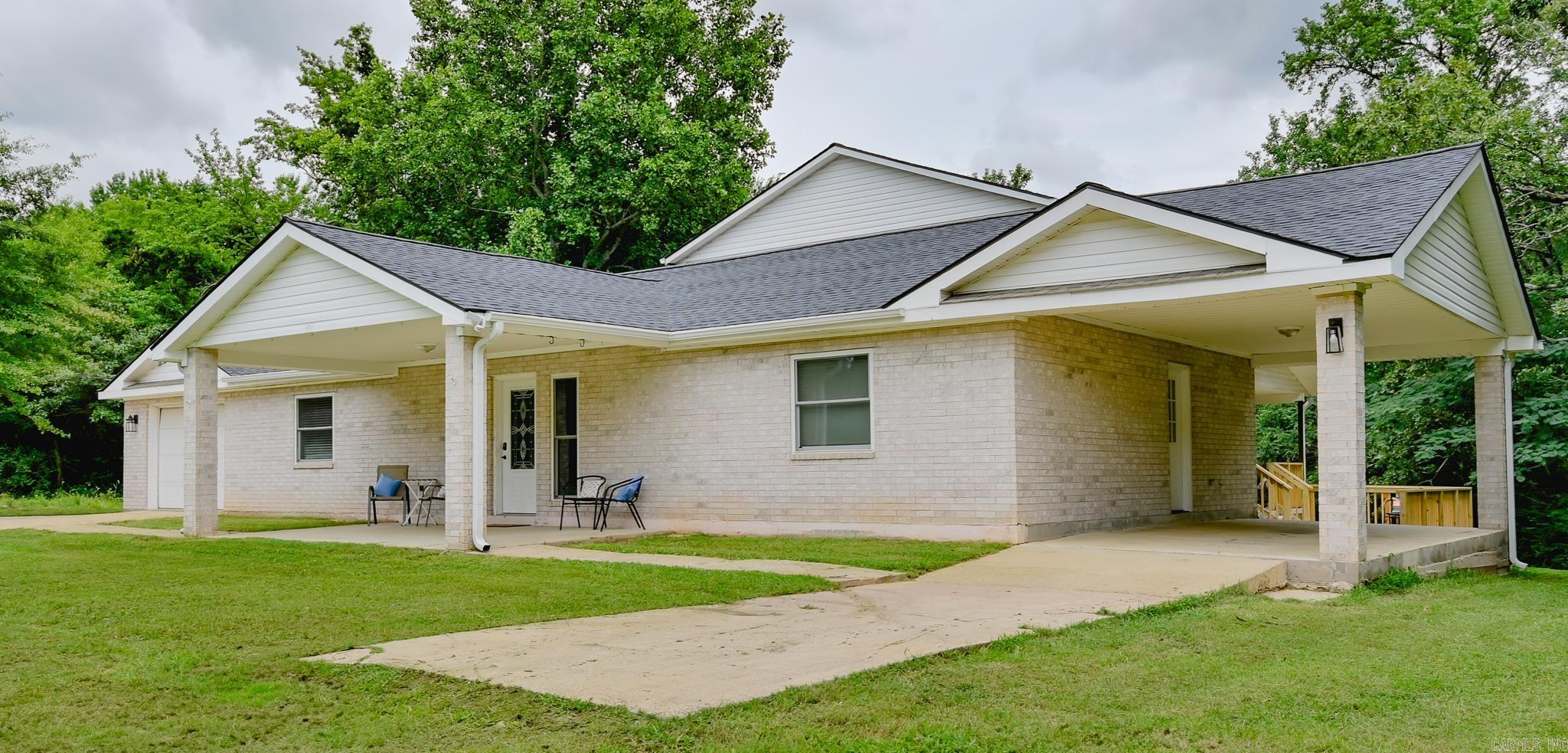 HORNBECK PLACE - Residential