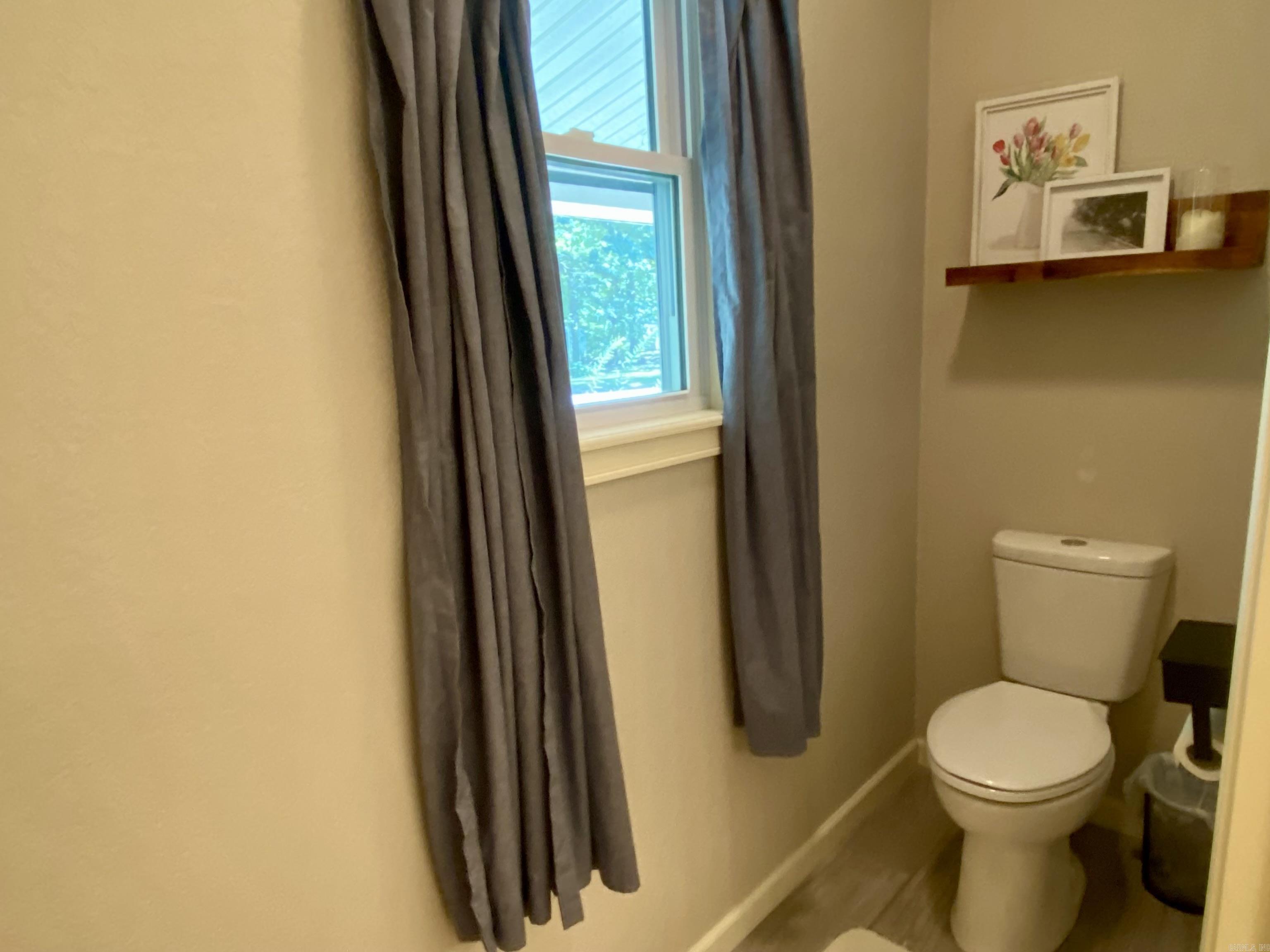 Mount Ida In - Residential