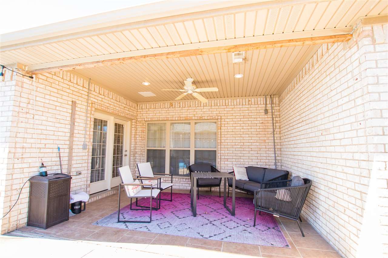 BARRINGTON PARK - Residential