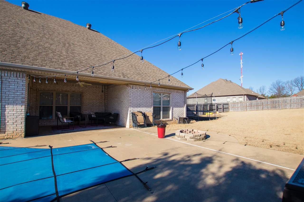 BARRINGTON PARK - Residential