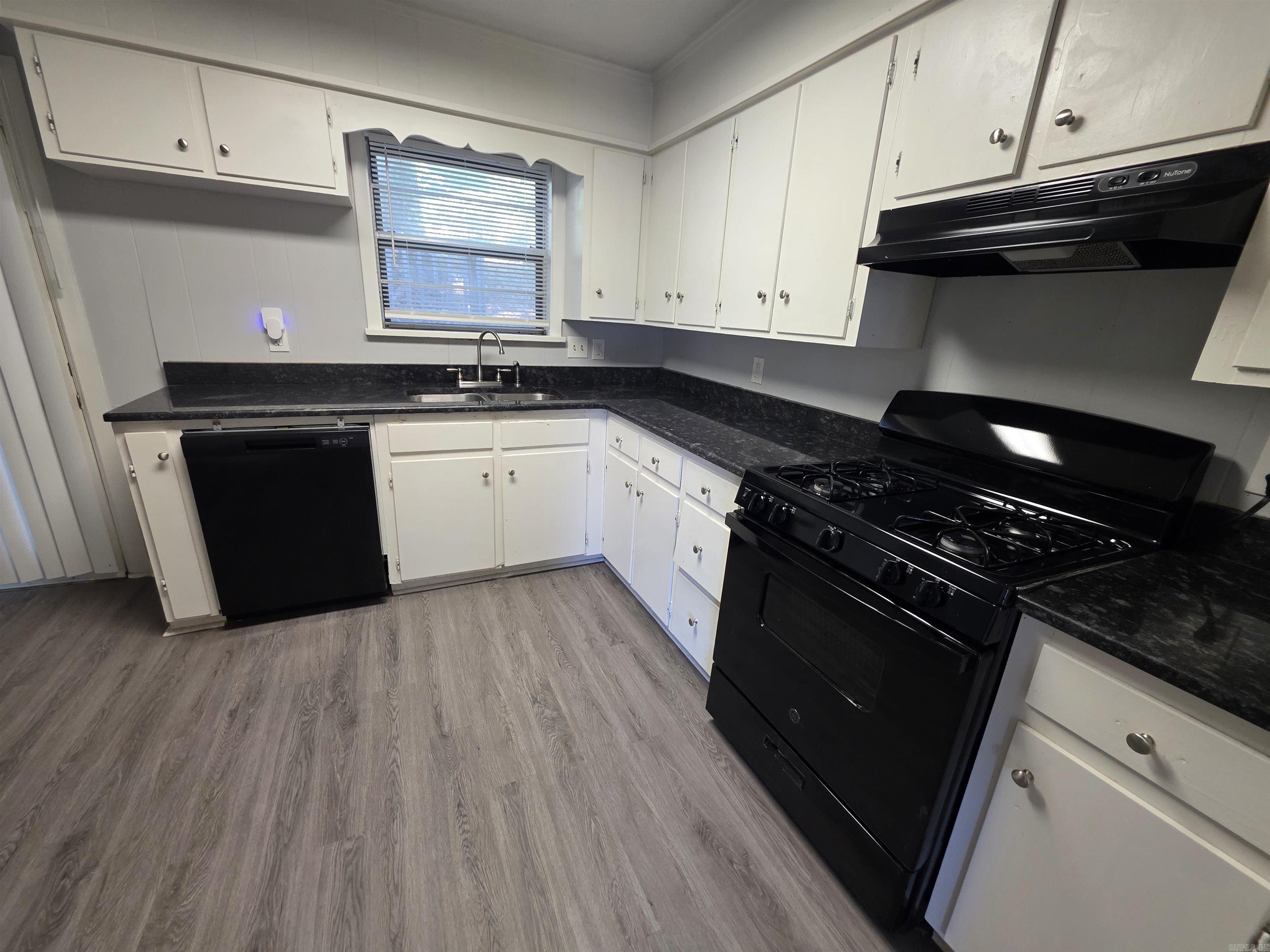 Tanglewood  Annex - Residential Lease