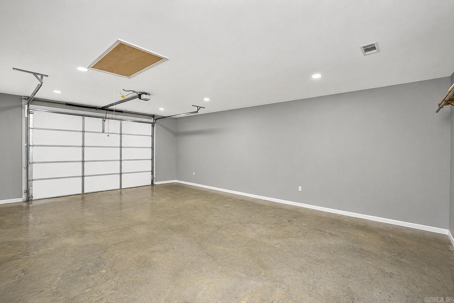 Holland Street Replat - Residential
