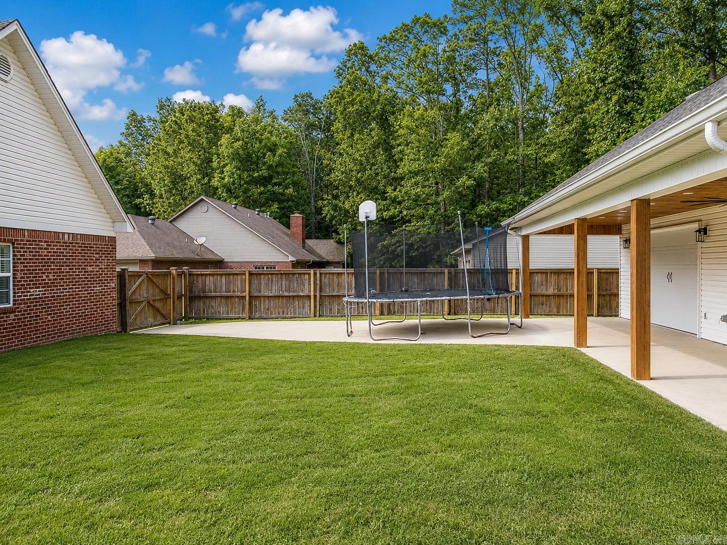 Holland Street Replat - Residential