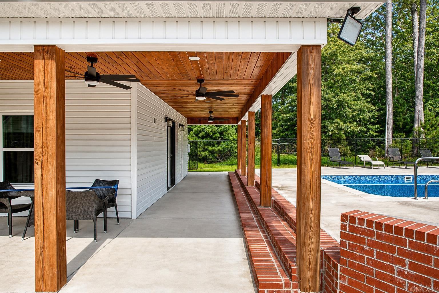 Holland Street Replat - Residential