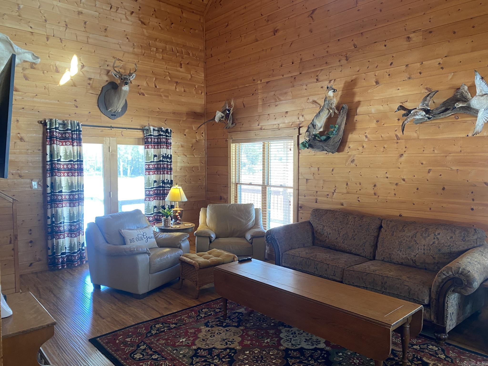 White River Estates - Residential