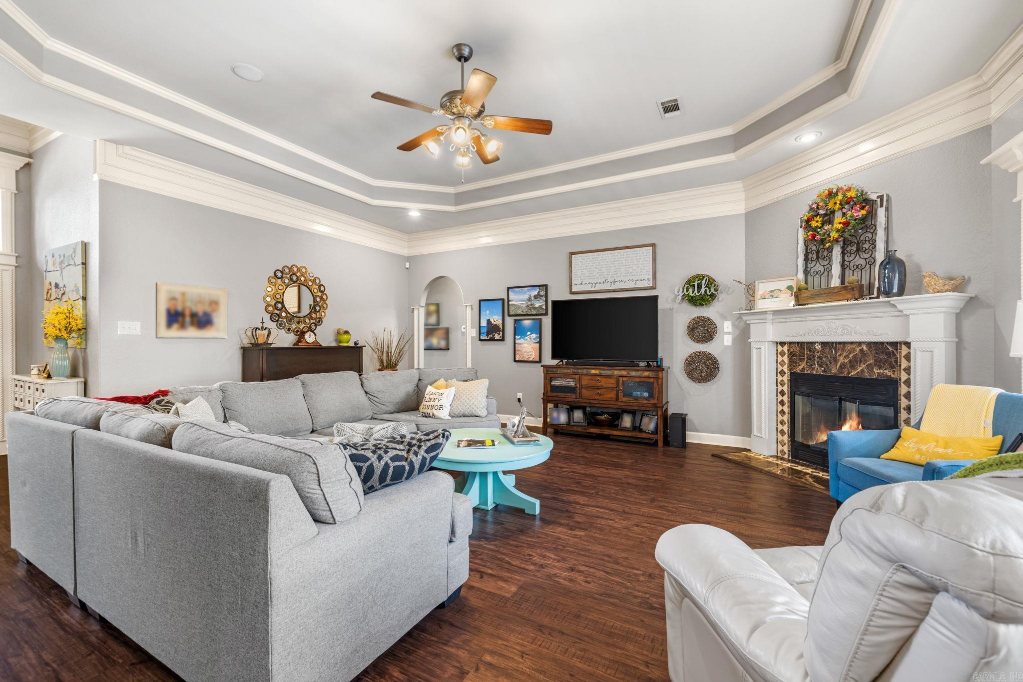 MILLERS CROSSING - Residential