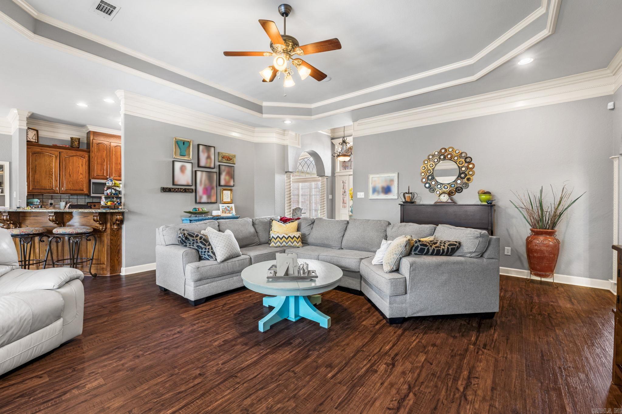 MILLERS CROSSING - Residential