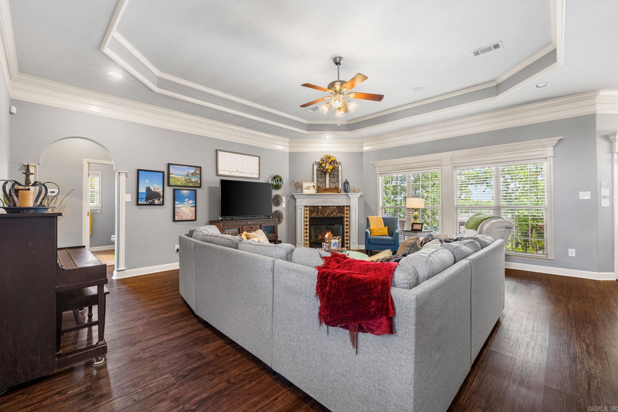 MILLERS CROSSING - Residential