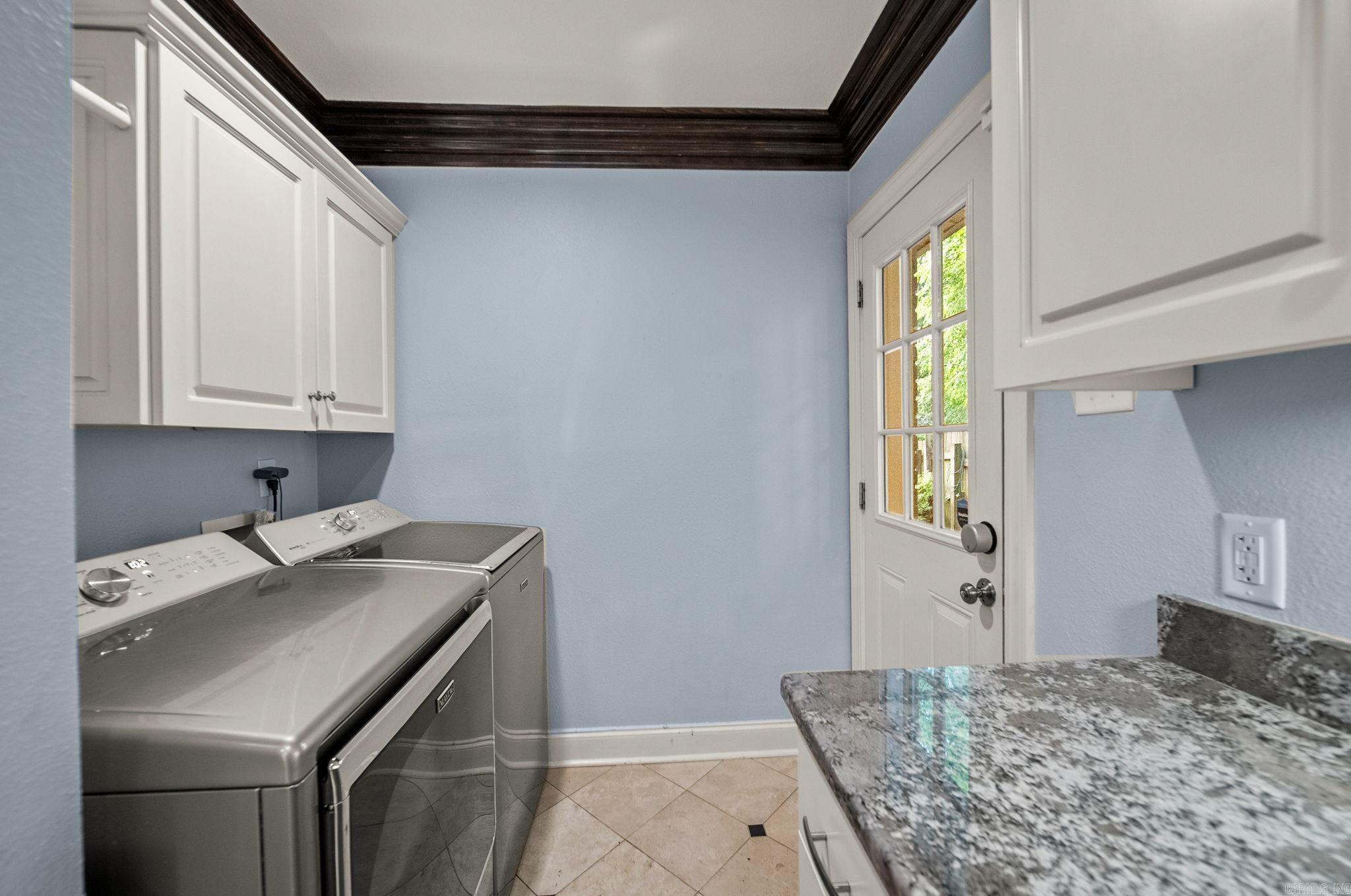 CLIFFEWOOD - Residential