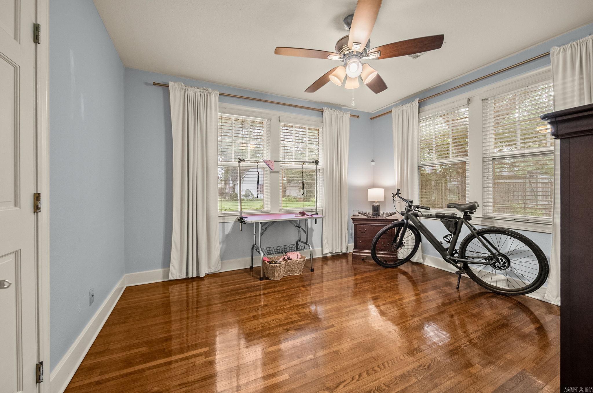 CLIFFEWOOD - Residential