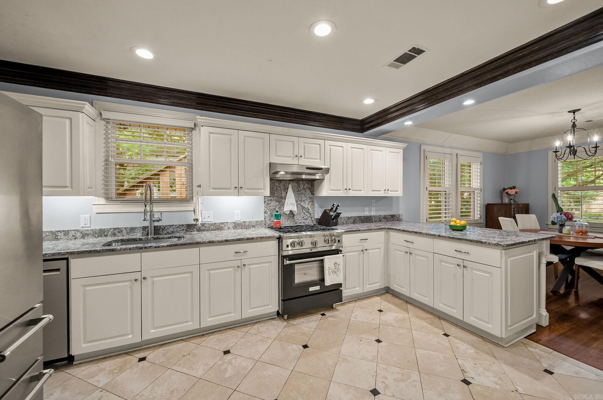 CLIFFEWOOD - Residential