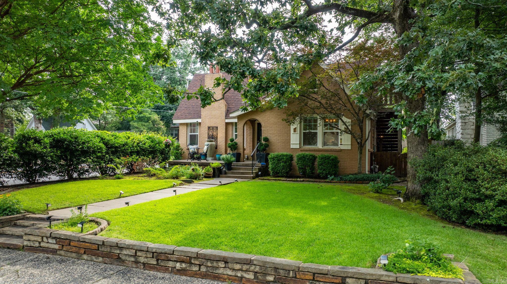 CLIFFEWOOD - Residential