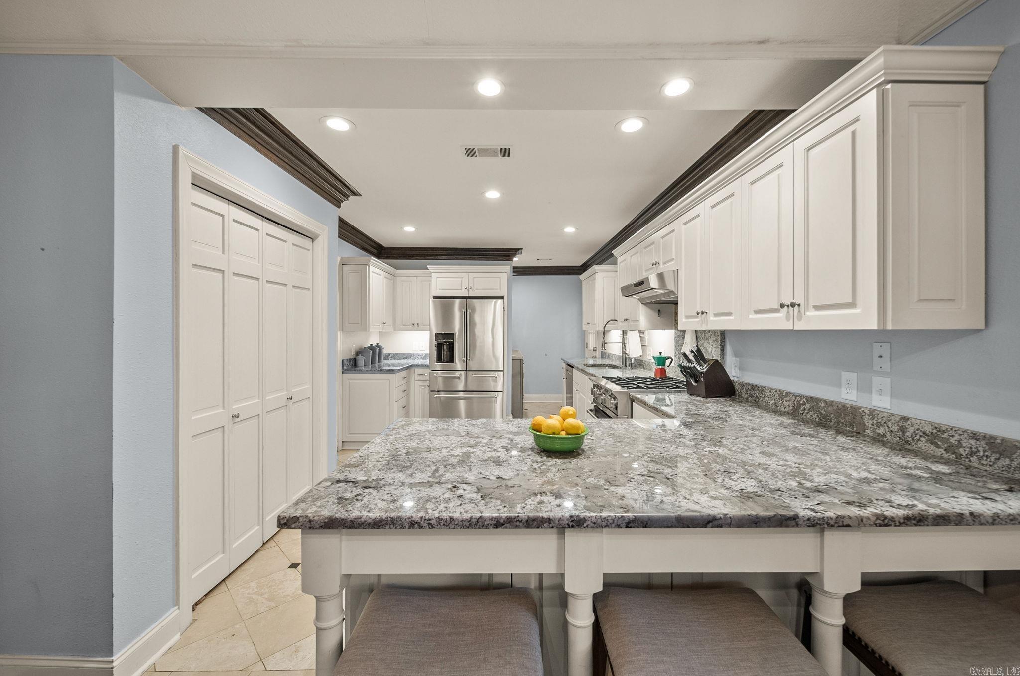 CLIFFEWOOD - Residential