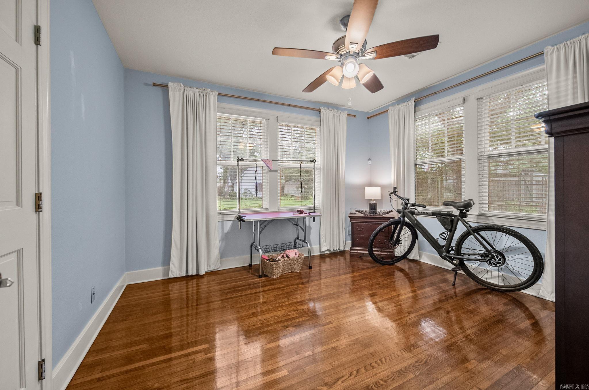CLIFFEWOOD - Residential