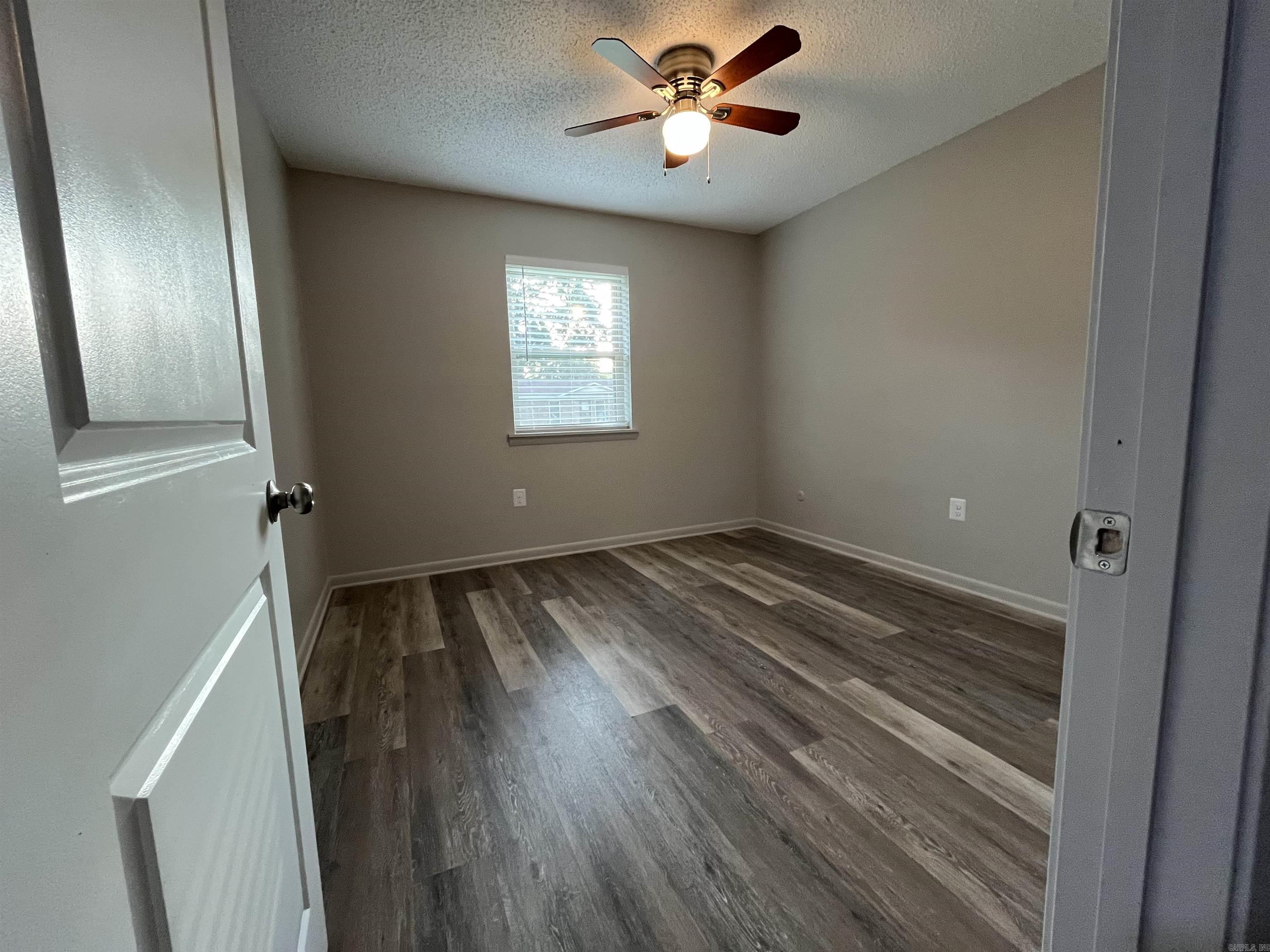 PLEASANT HOMES - Residential