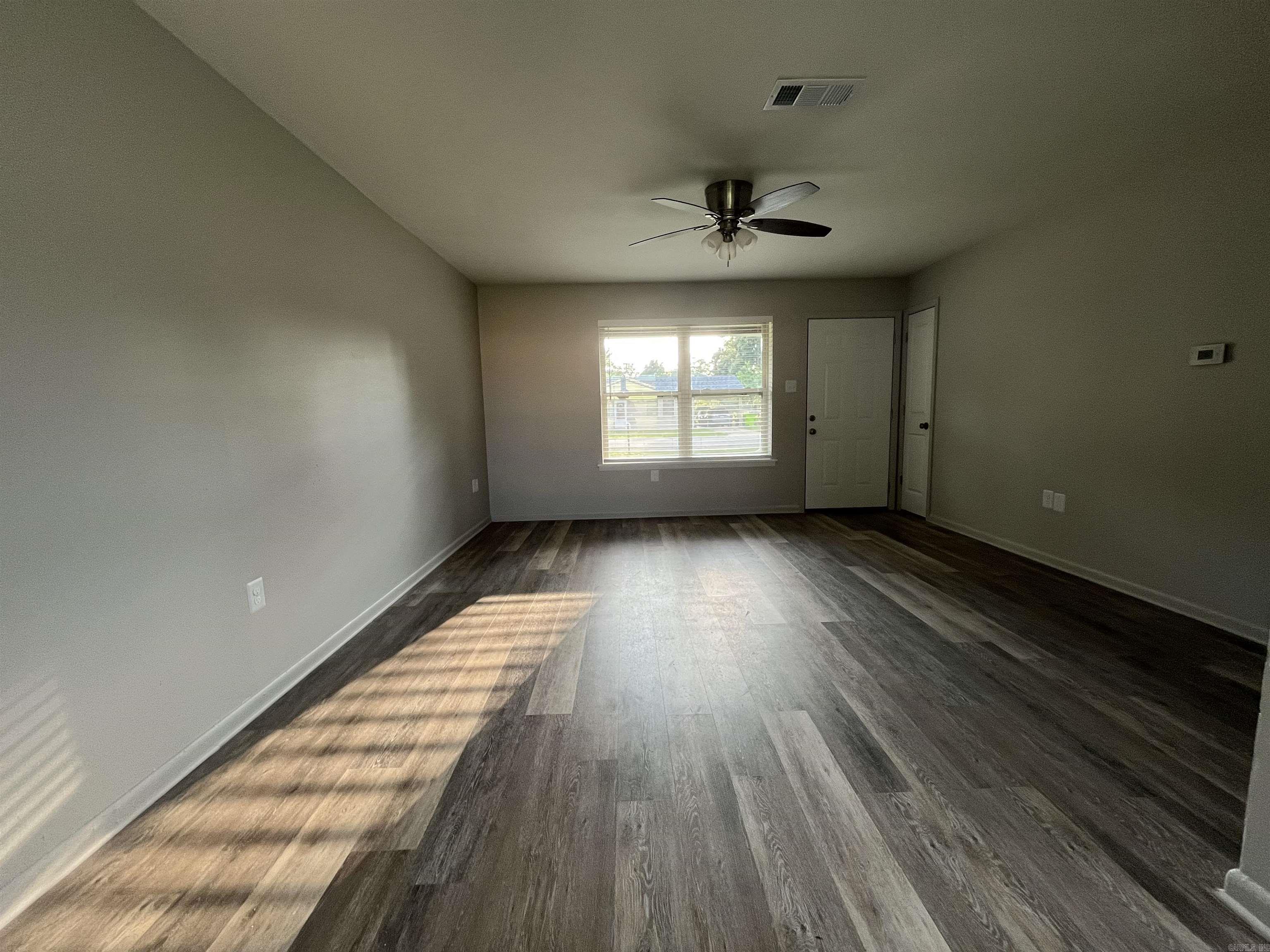 PLEASANT HOMES - Residential