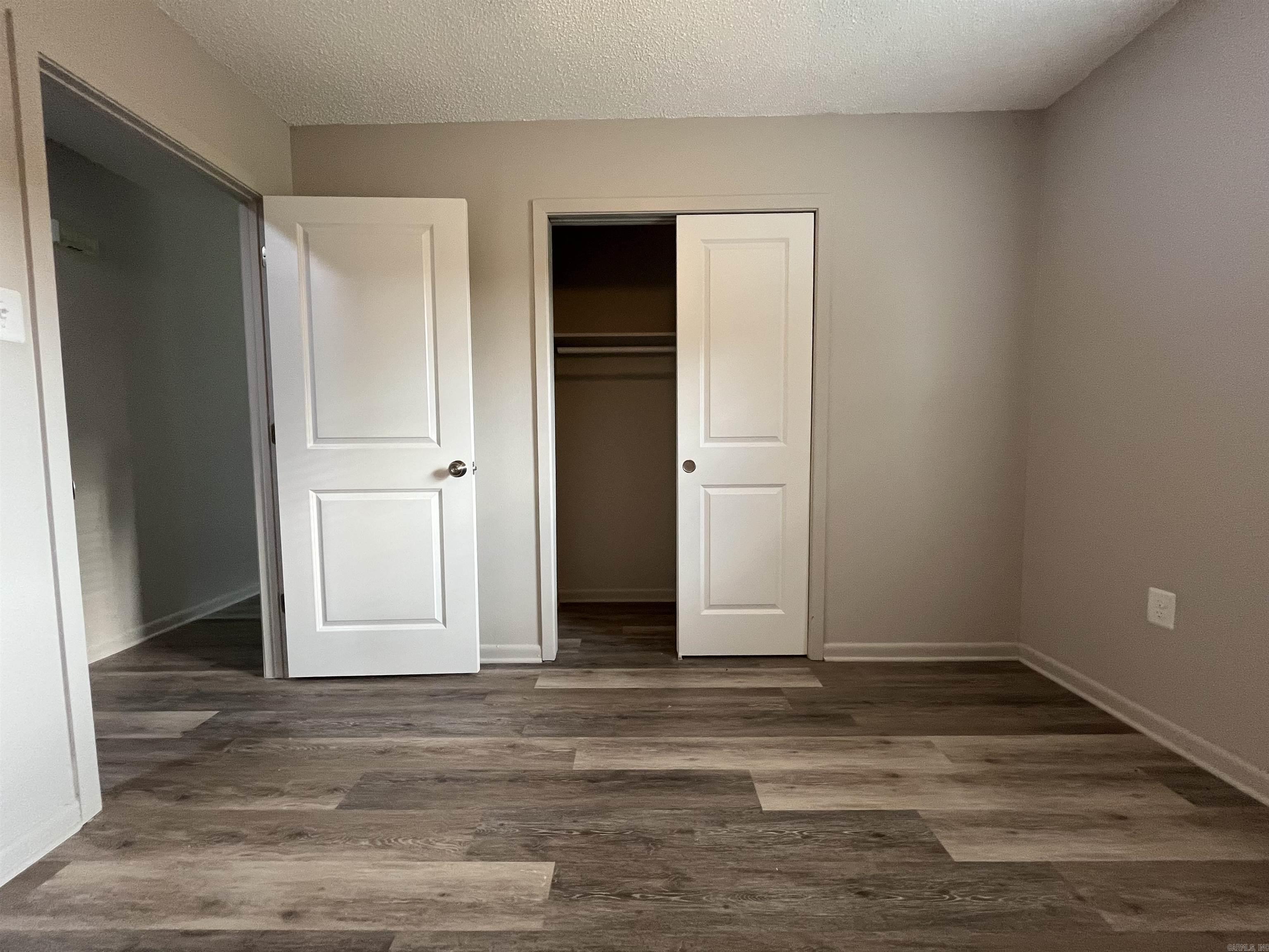 PLEASANT HOMES - Residential