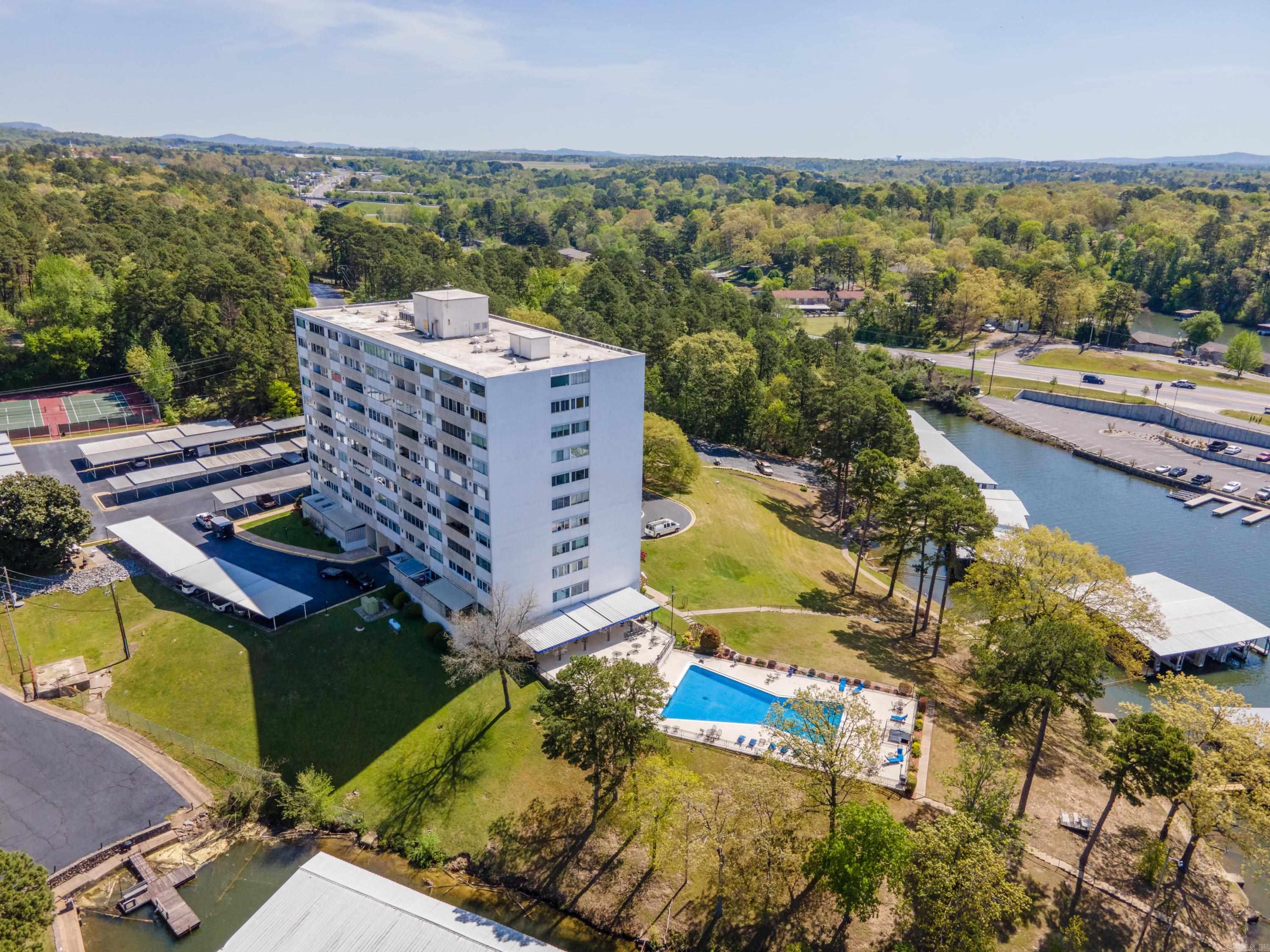 BEACON MANOR HPR - Residential
