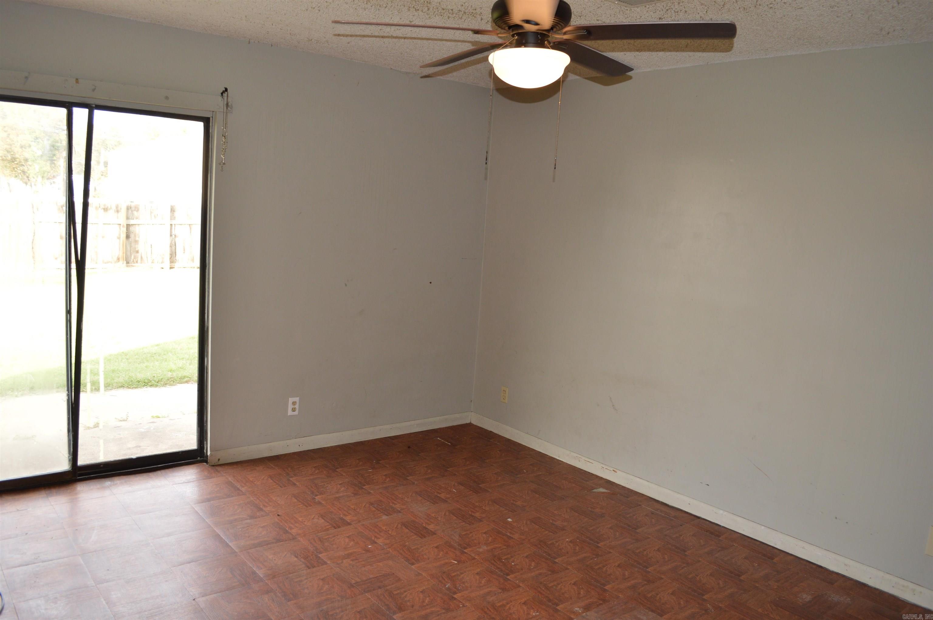 MALLARD ESTATES - Residential