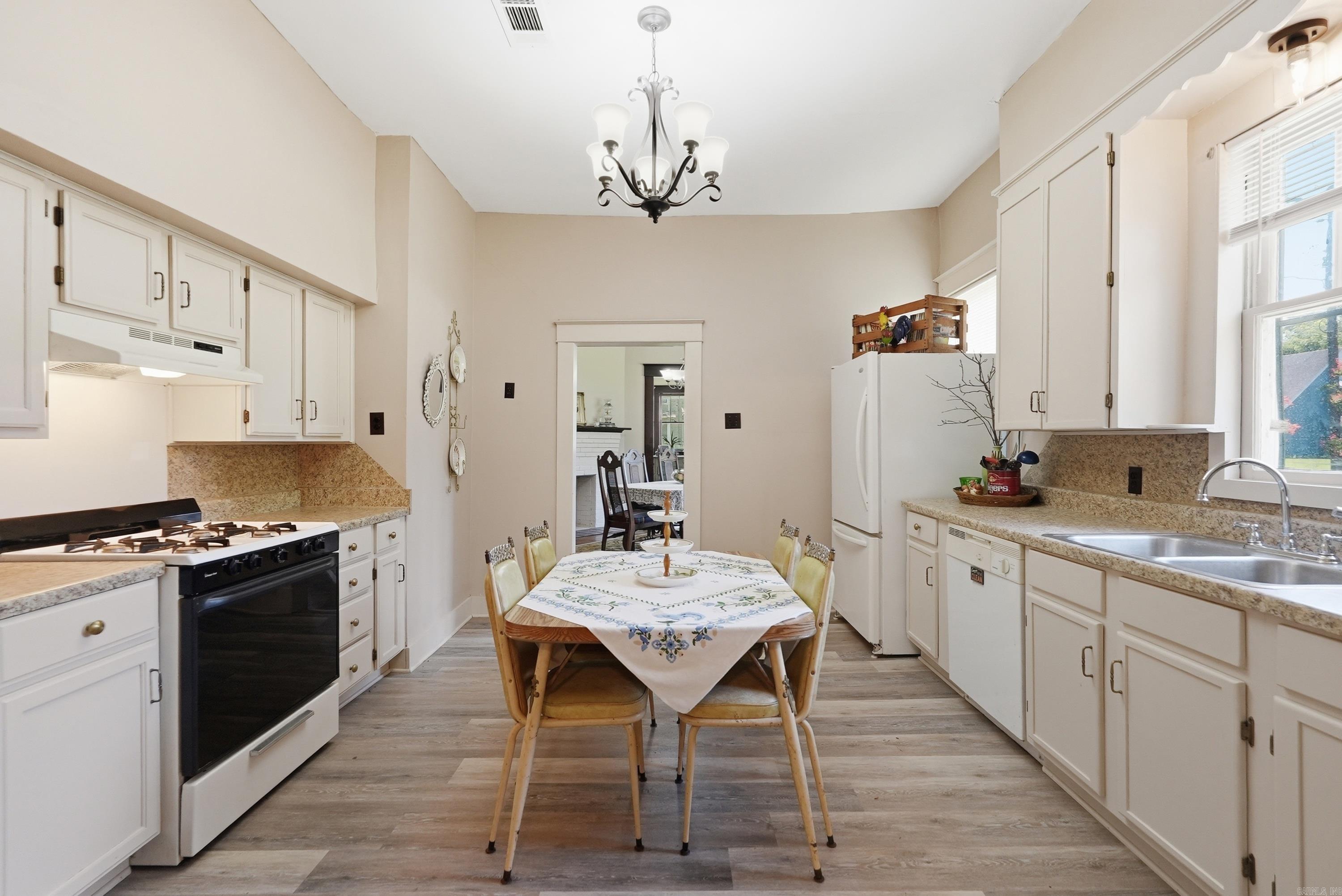 DISMUKES ADDN - Residential