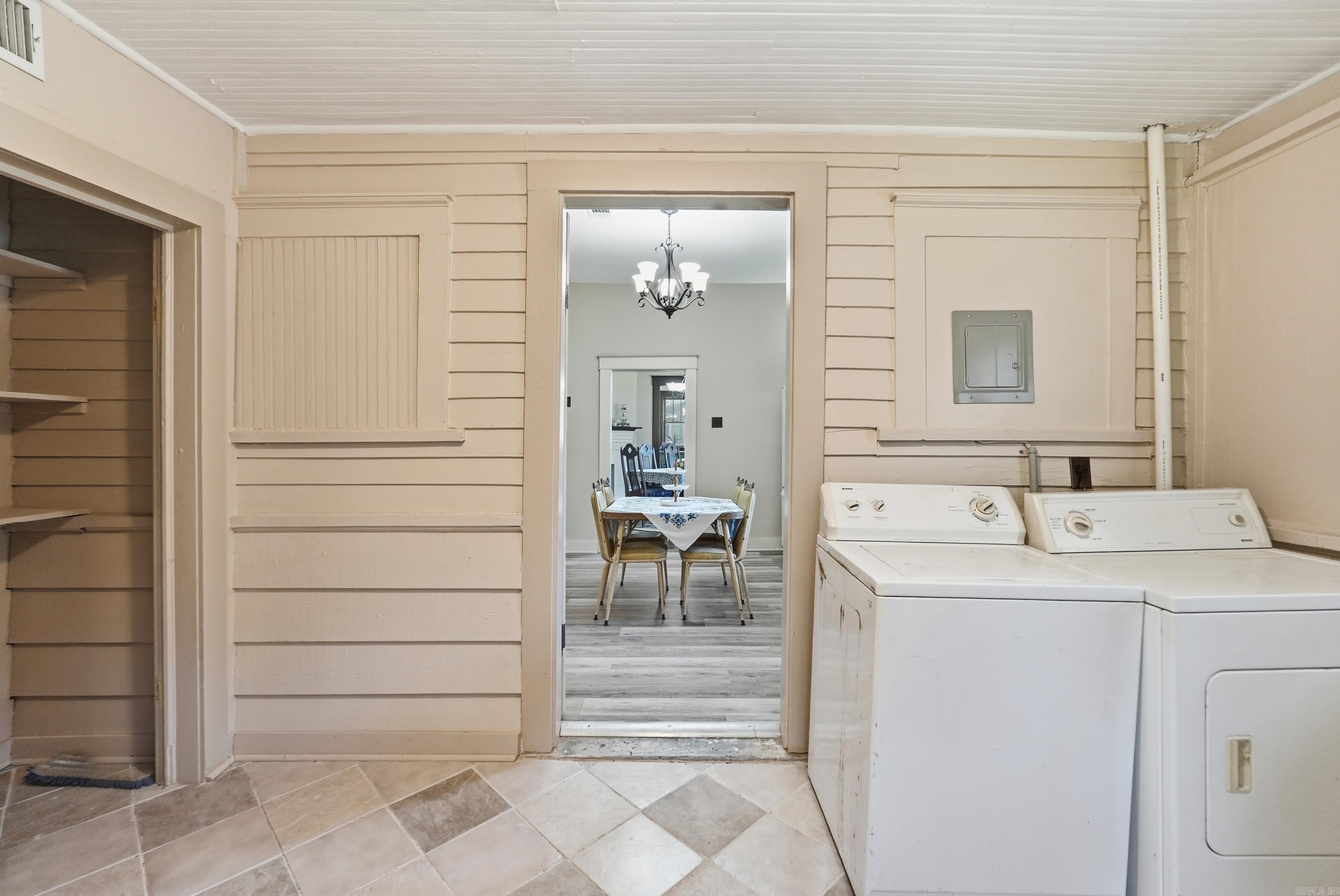 DISMUKES ADDN - Residential
