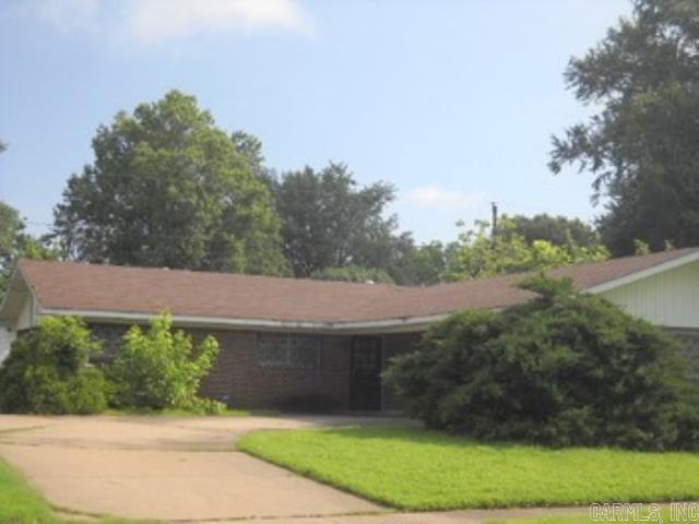 Under contract before listed- home in need of full renovation