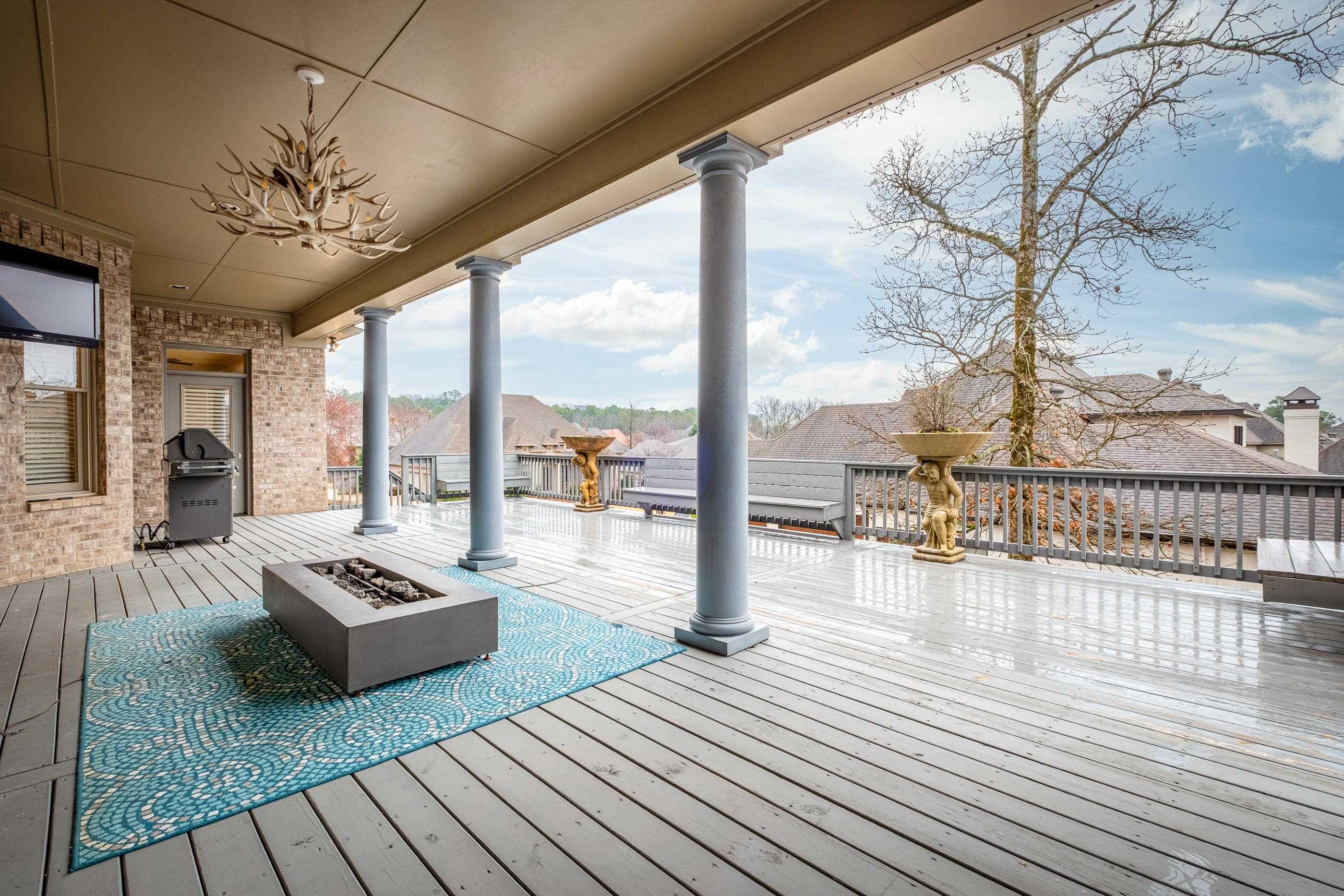 CHENAL VALLEY DEAUVILLE PLACE - Residential