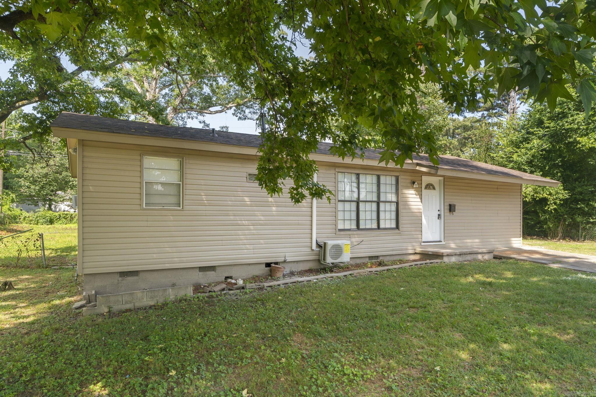GUM SPRINGS - Residential