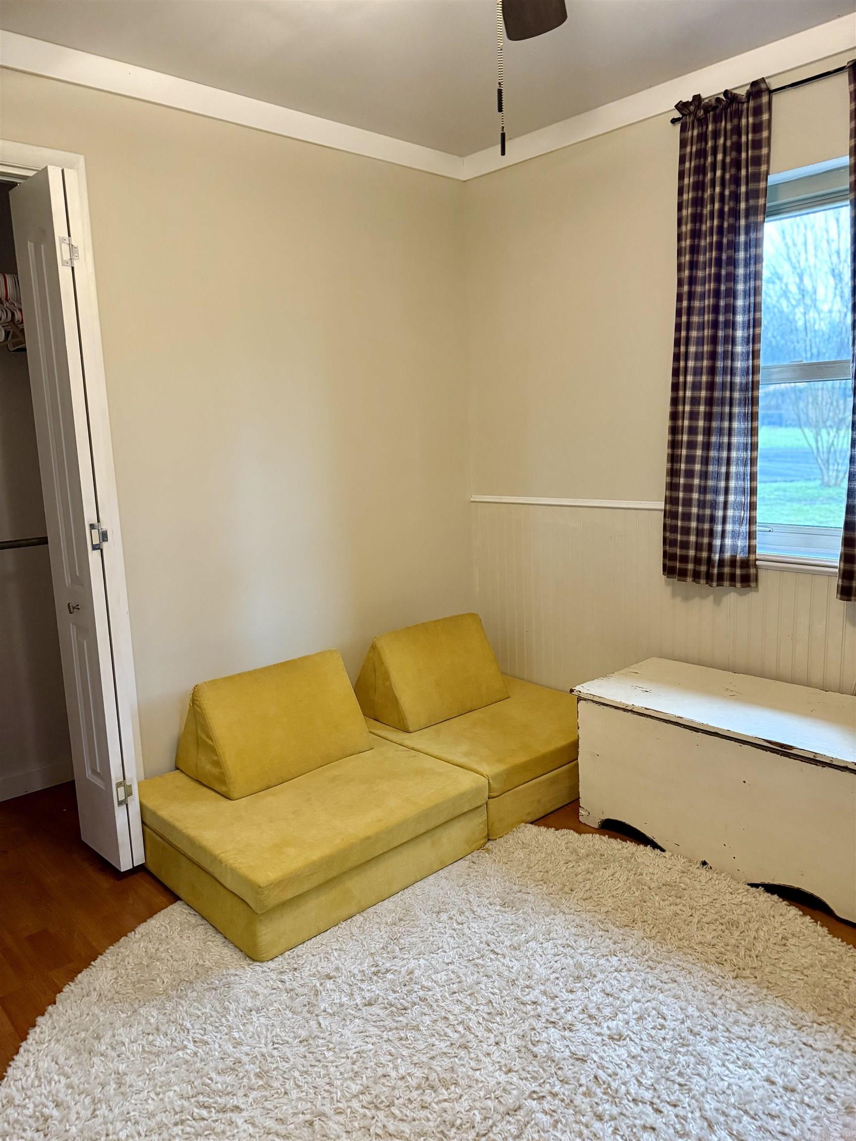 SUNNYBROOK - Residential