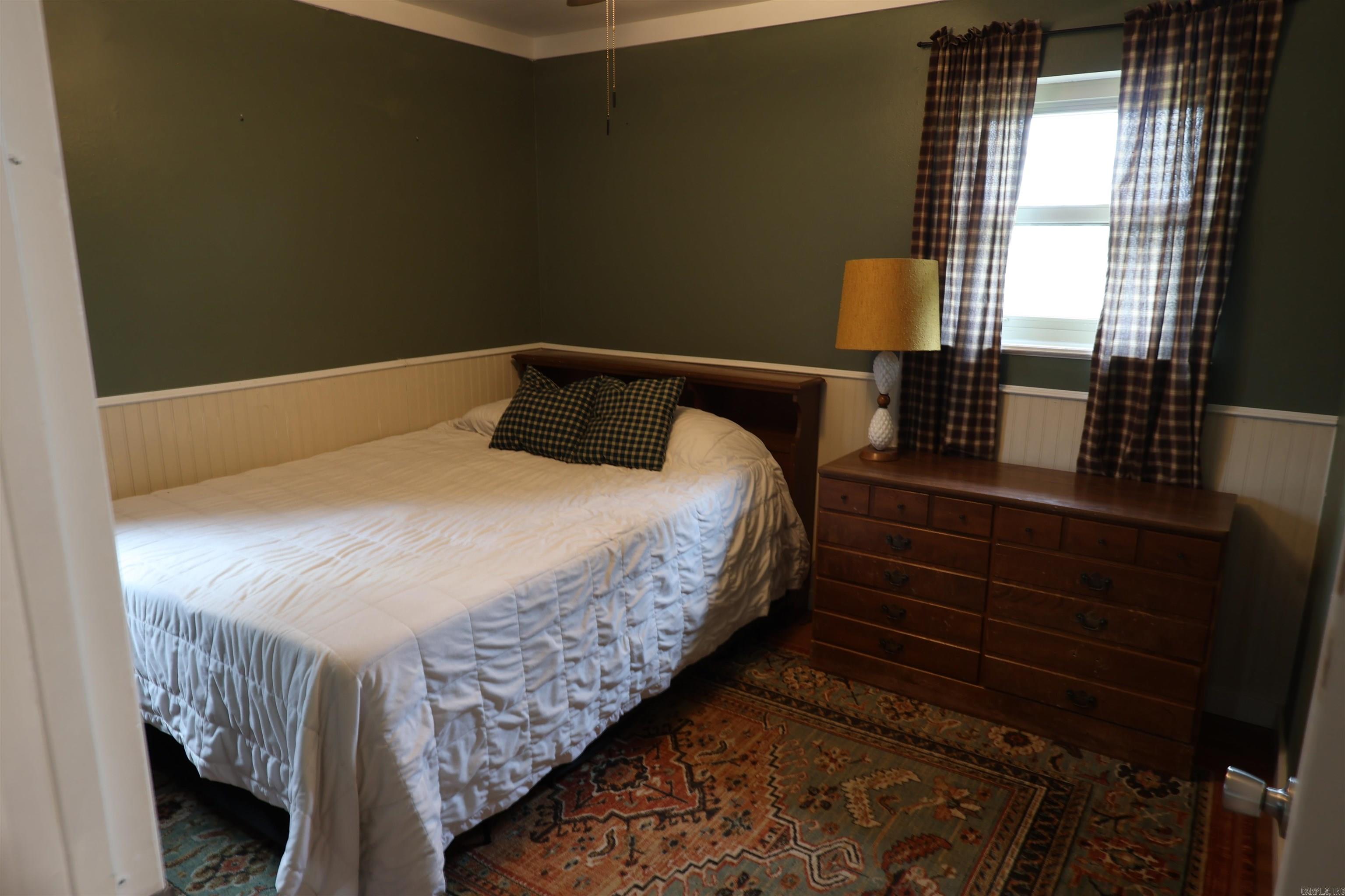 SUNNYBROOK - Residential