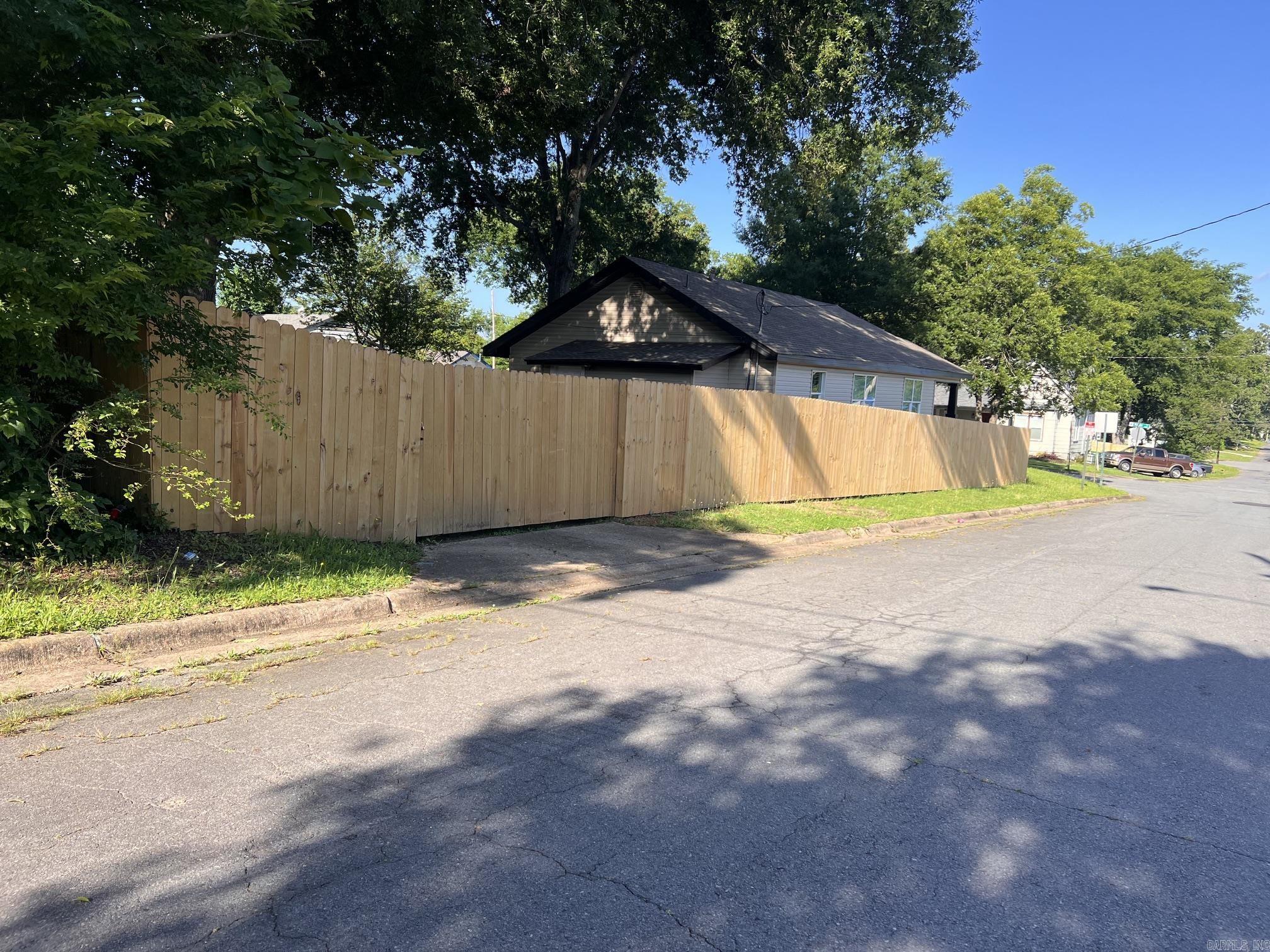 Worthen - Residential Lease