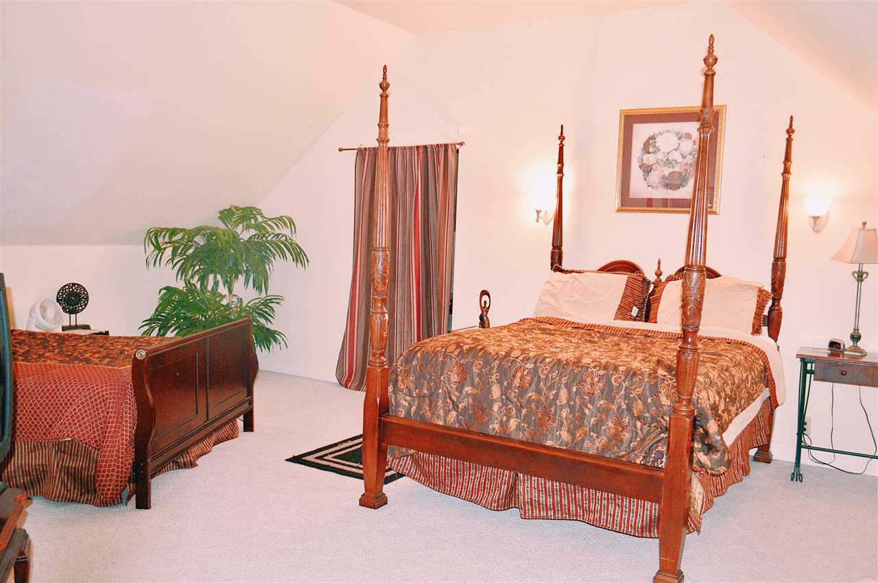 River Bend - Commercial Sale