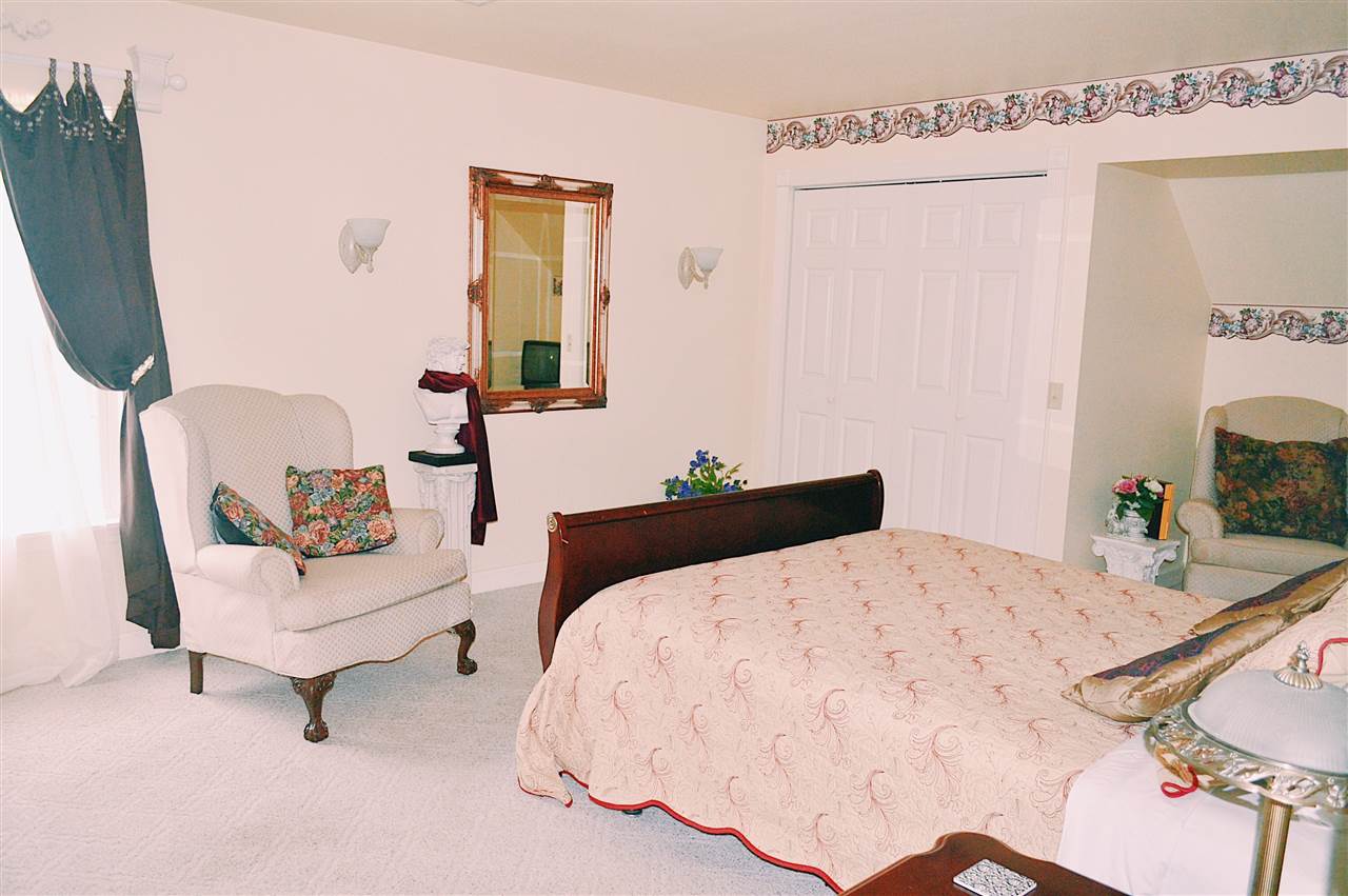River Bend - Commercial Sale