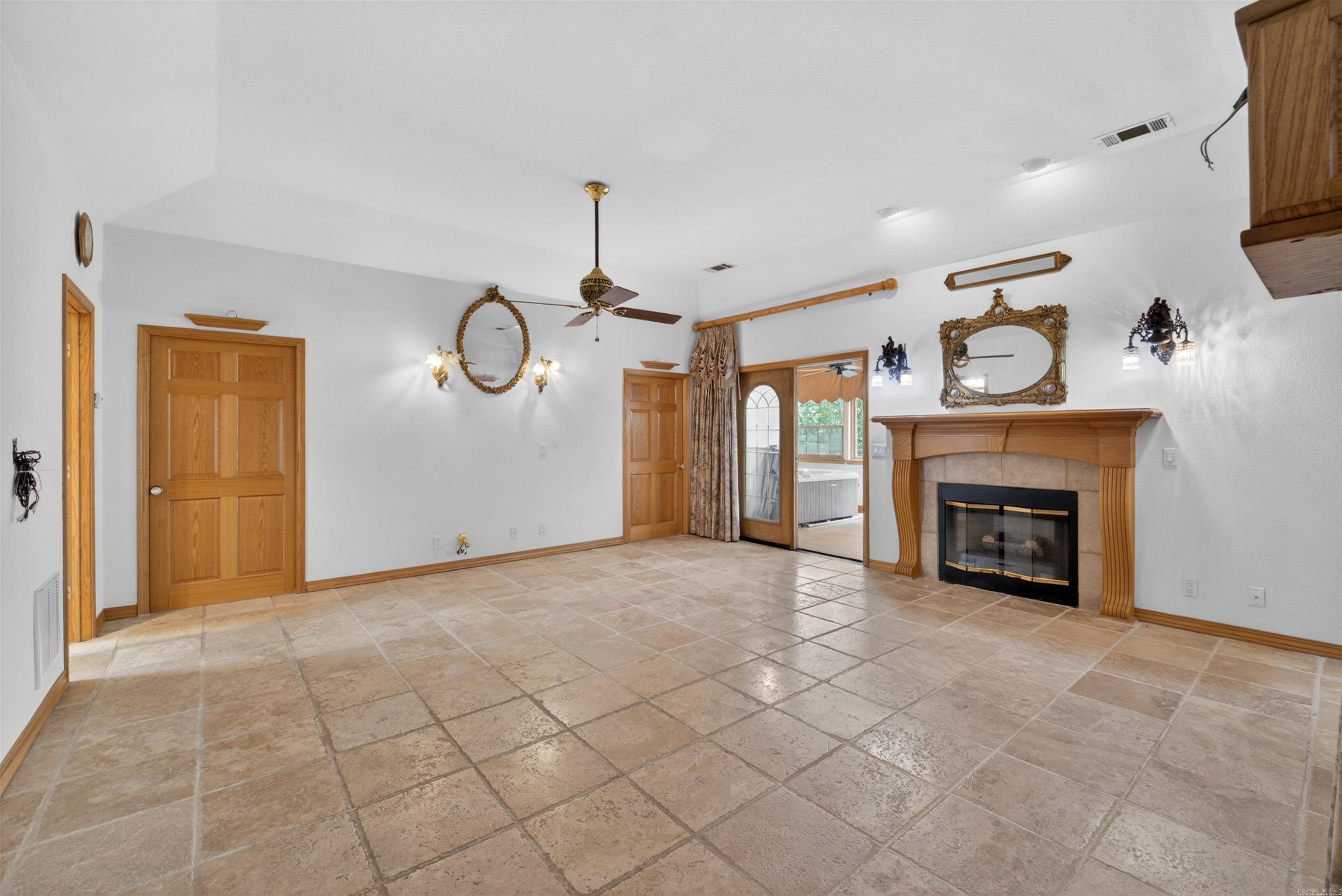 Fox Pass Estates - Residential