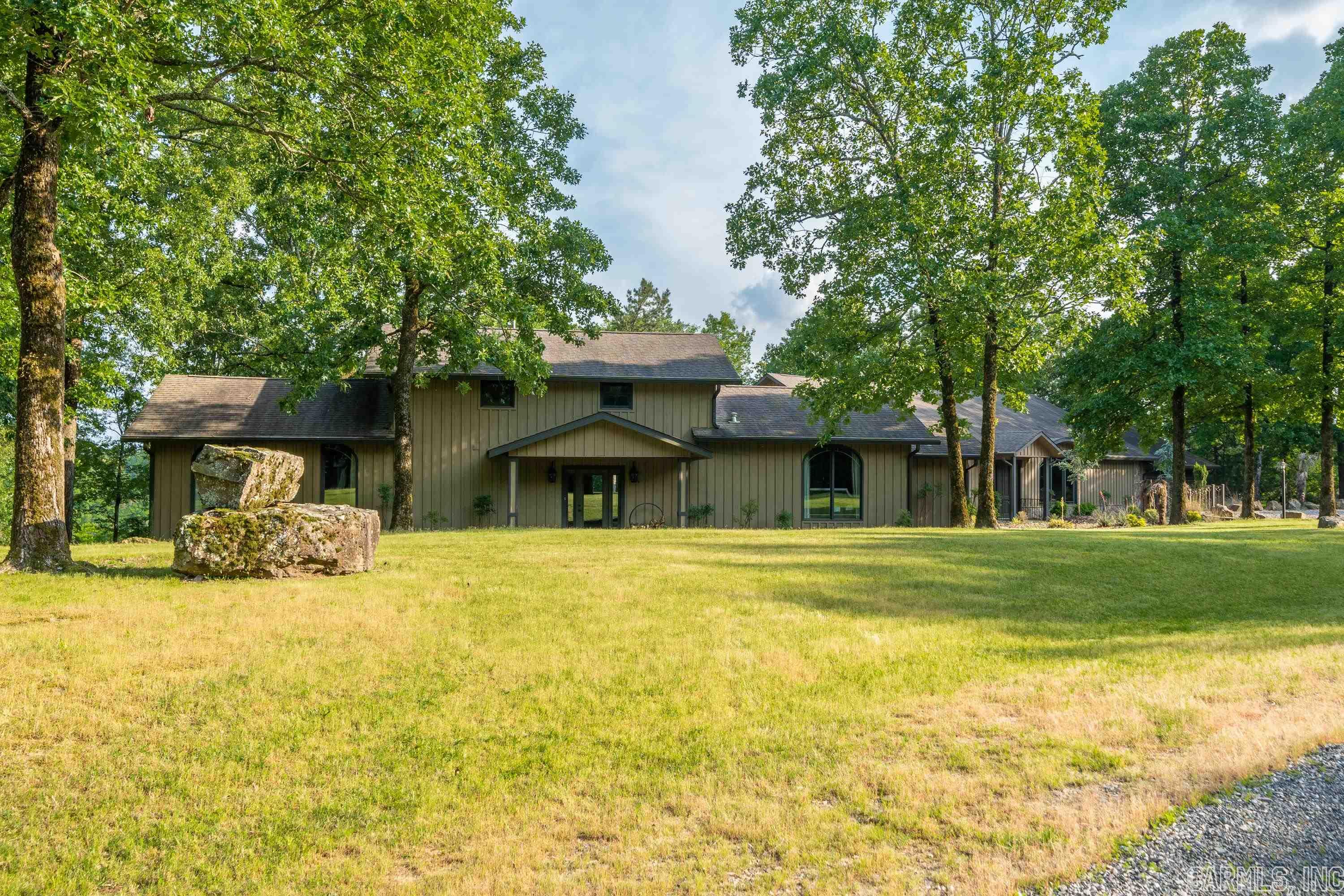 BEAUREVE BAY - Residential