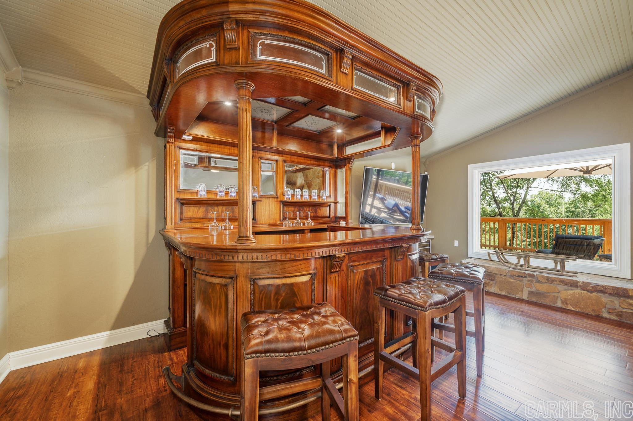 BEAUREVE BAY - Residential