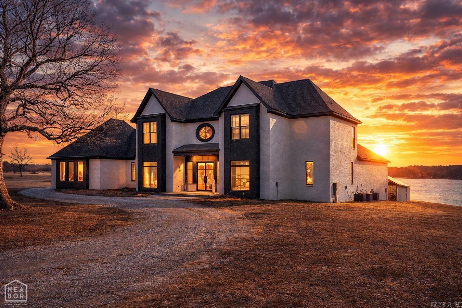 TERRA HILLS - Residential